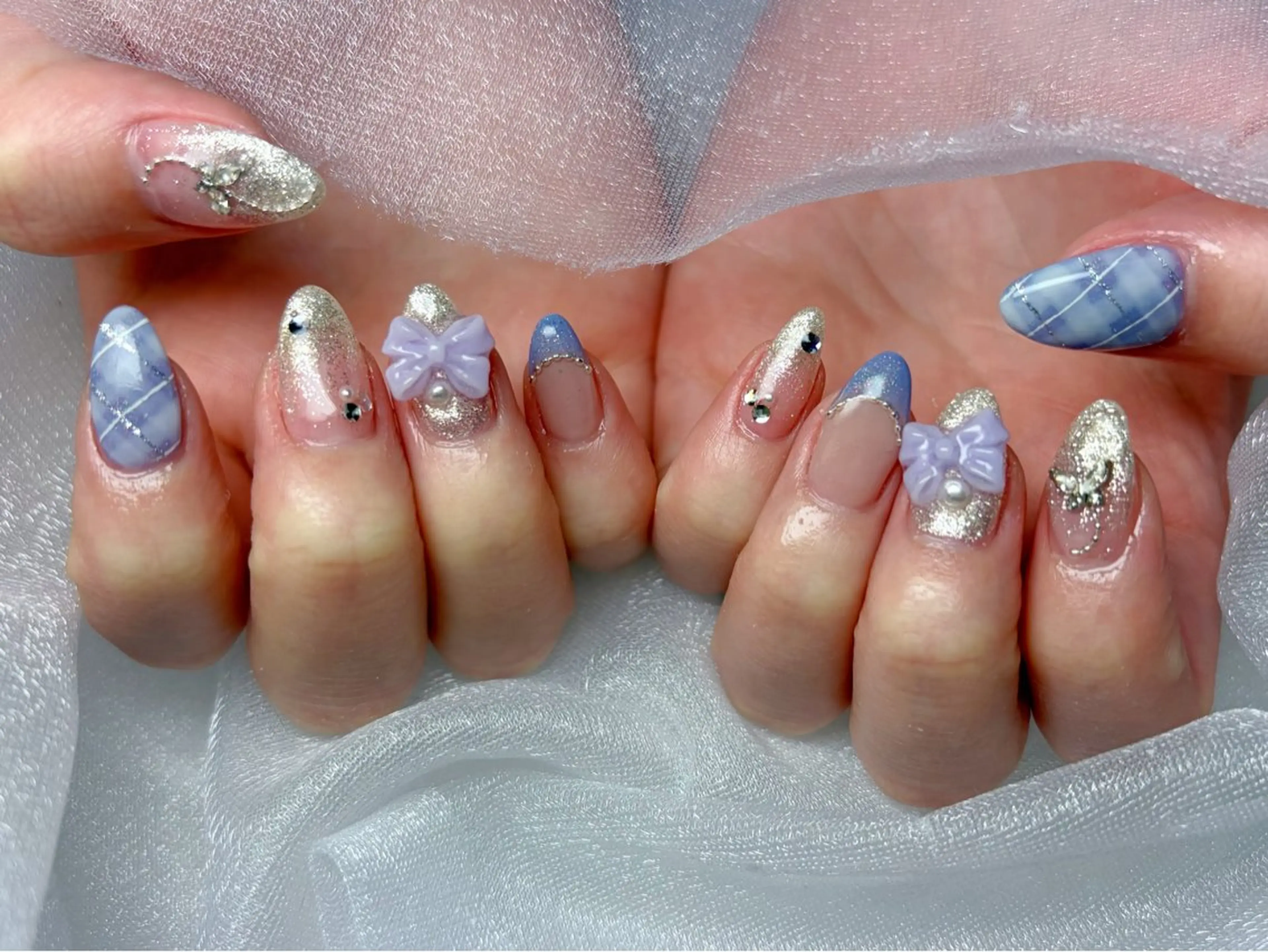 ネイル ハンドネイル Queennail 北堀江Yumiのネイルデザイン