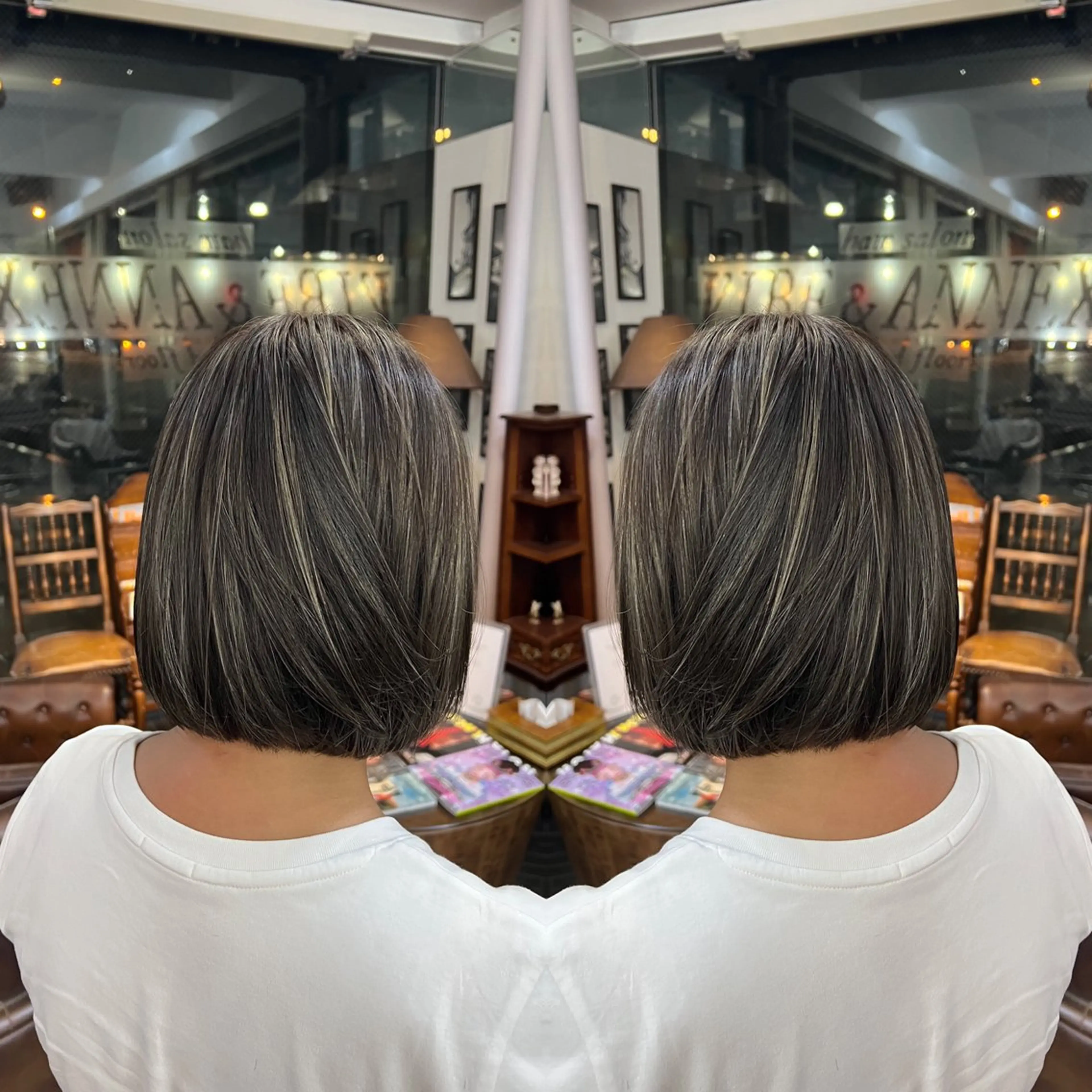 ミディアム カラー ハイライト/レイヤー /ハイトーン/AOIのヘアスタイル