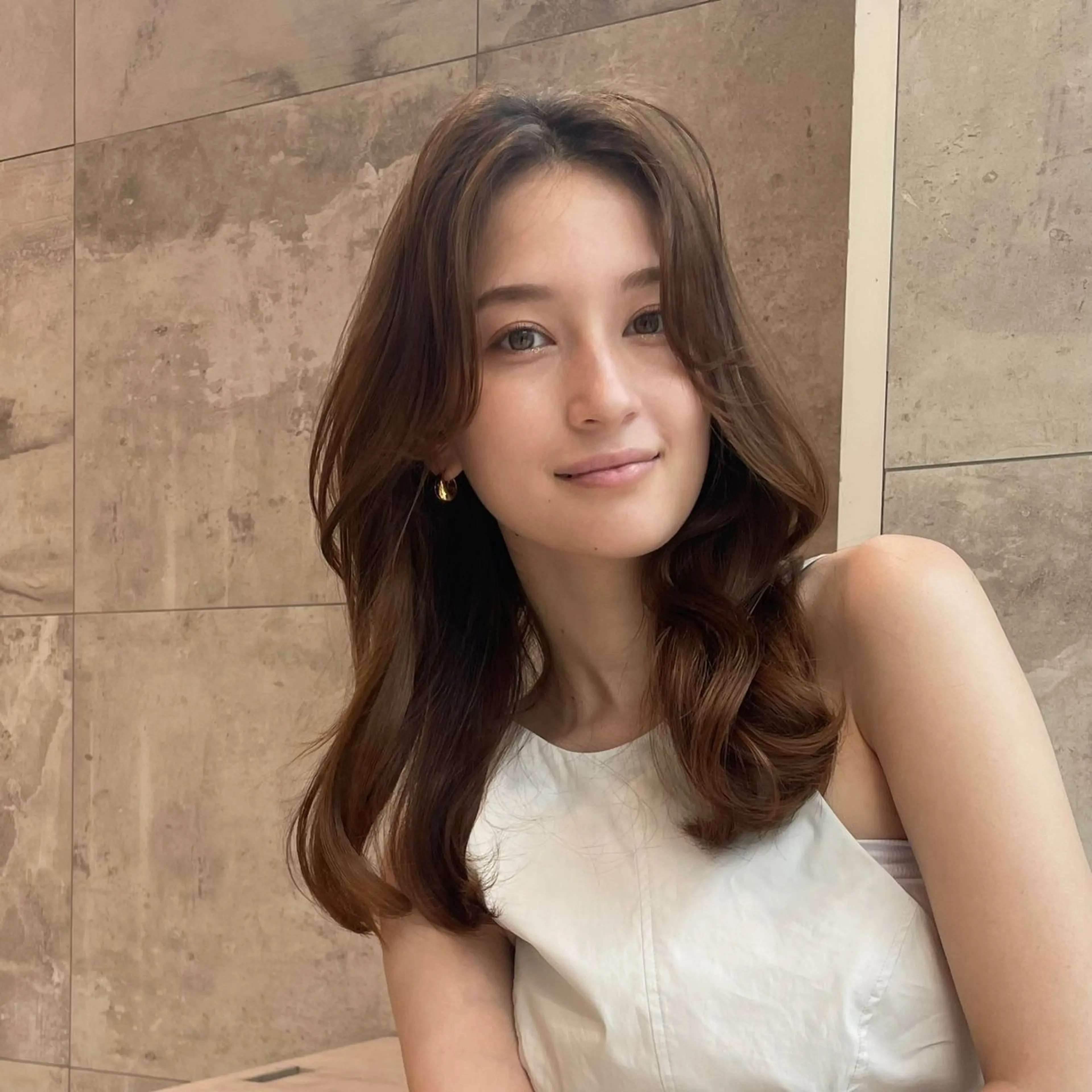 ミディアム 表参道/ パつっとボブ/千優のヘアスタイル