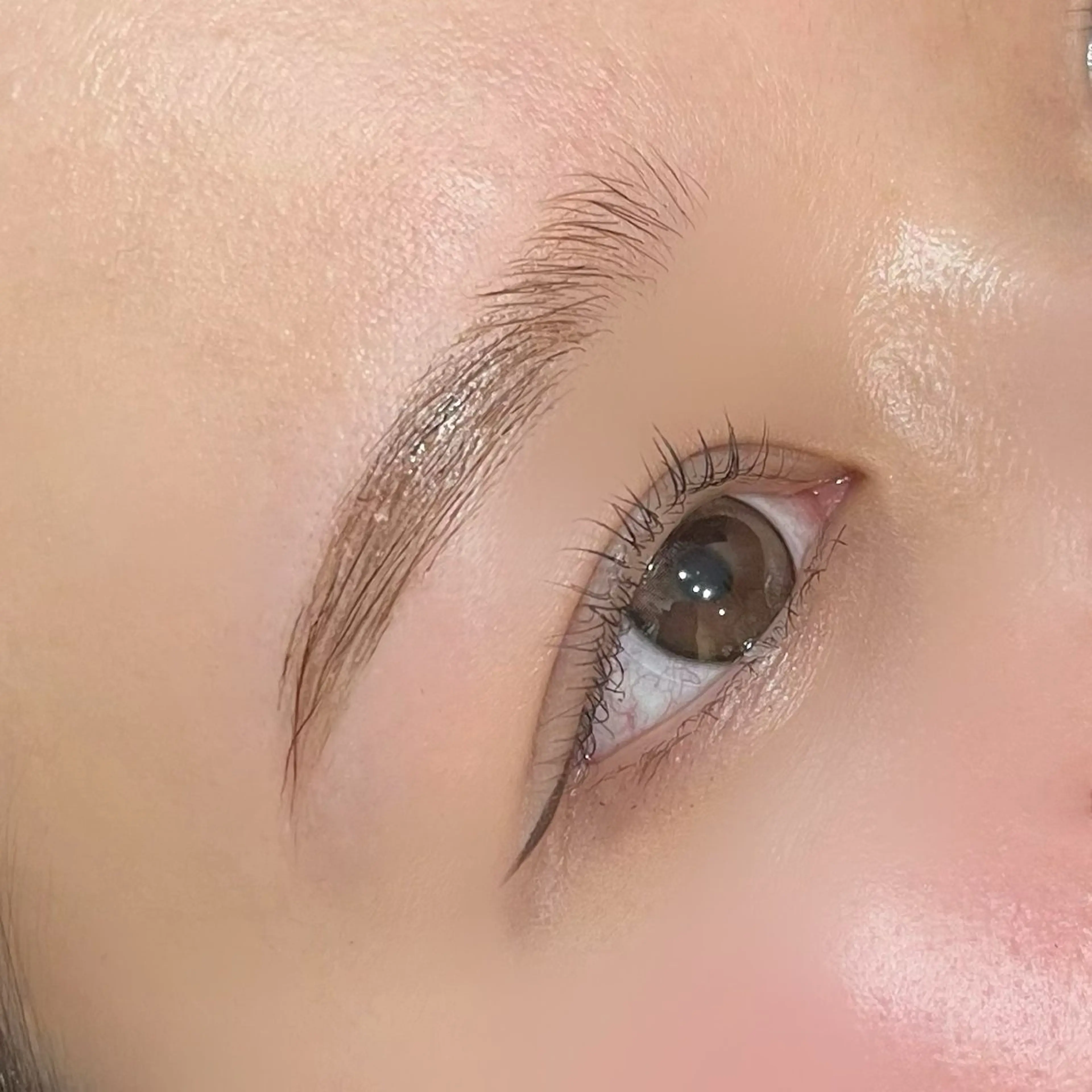 アイブロウ 韓国束感まつげ｜ MANAMI🧸のマツエク・マツパデザイン