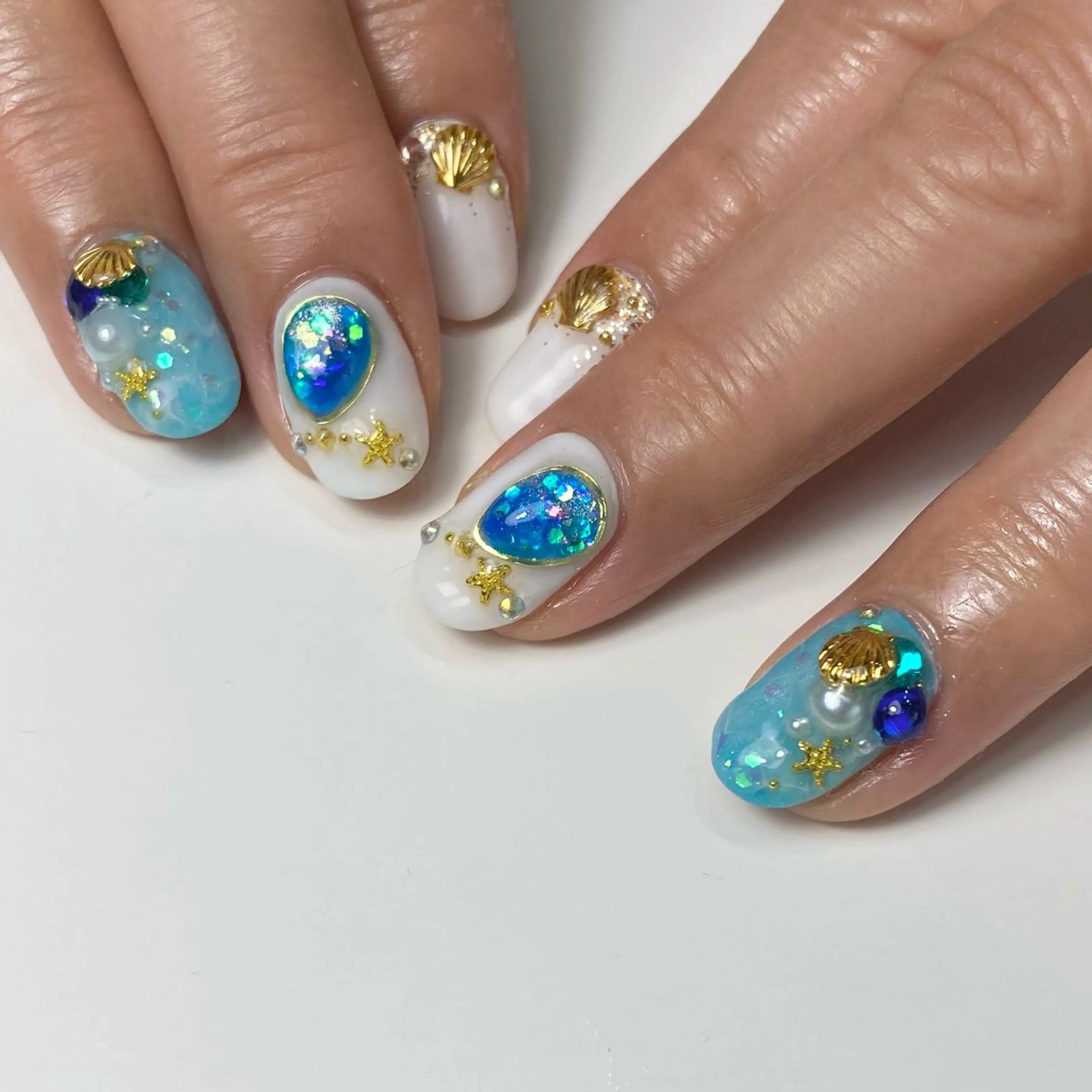 ネイル Legit nail salonのネイルデザイン