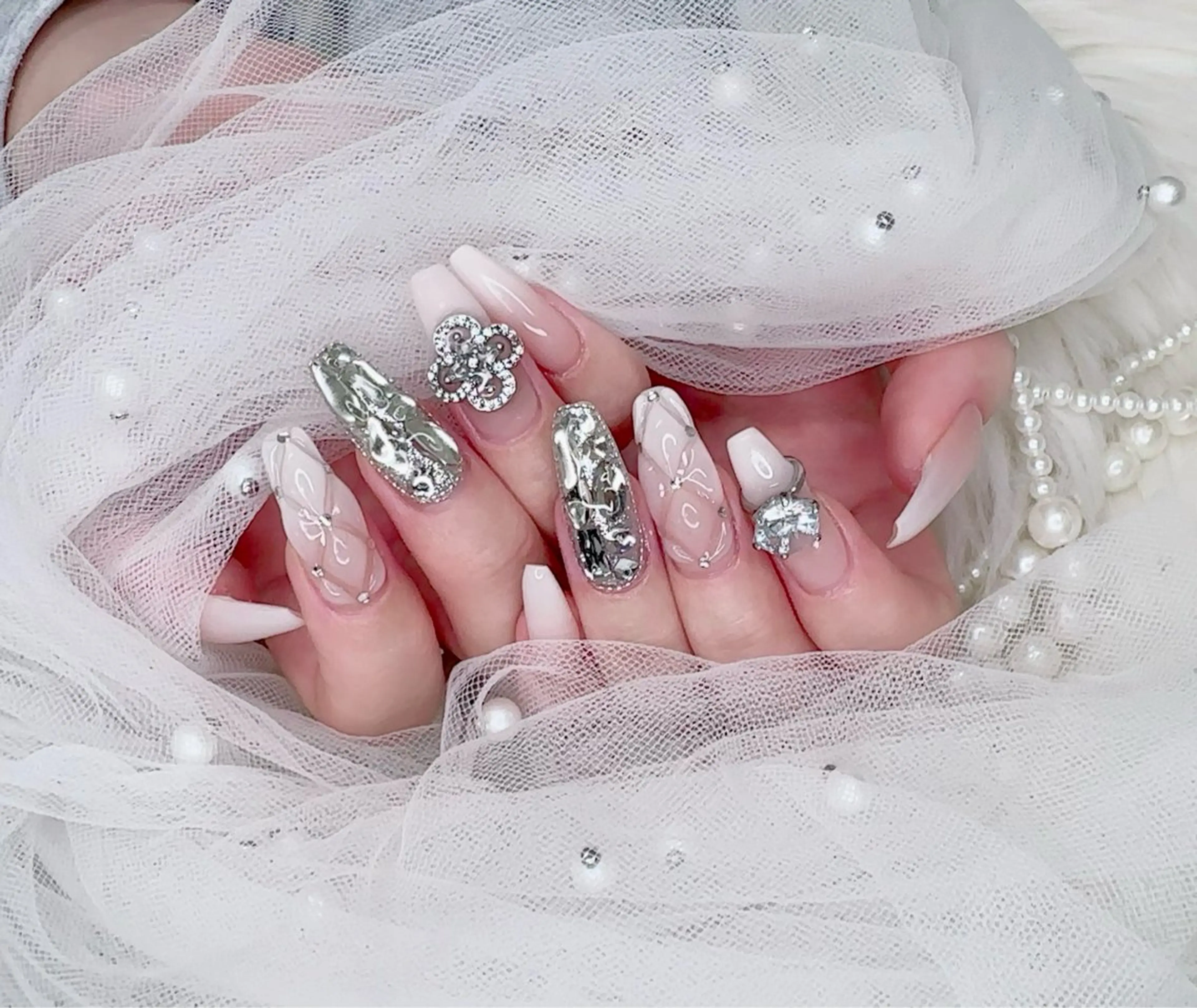 ネイル R salonのネイルデザイン