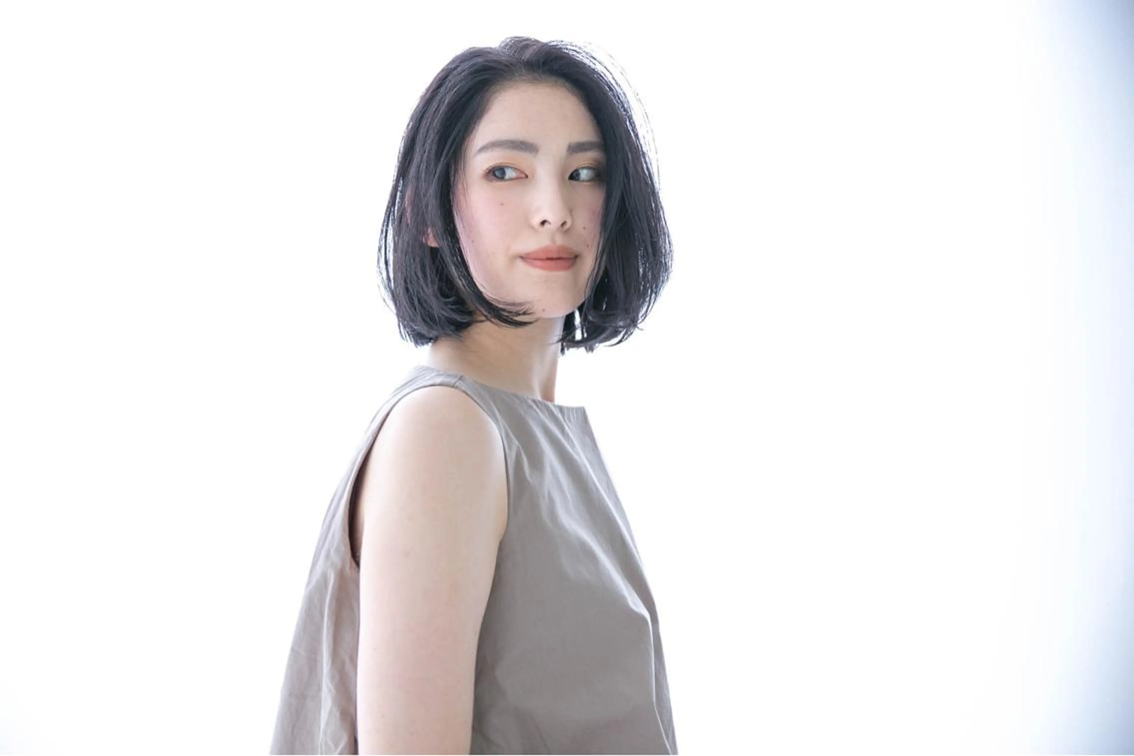 ショート 髪質改善ストレート、 カラー清野雄大のヘアスタイル