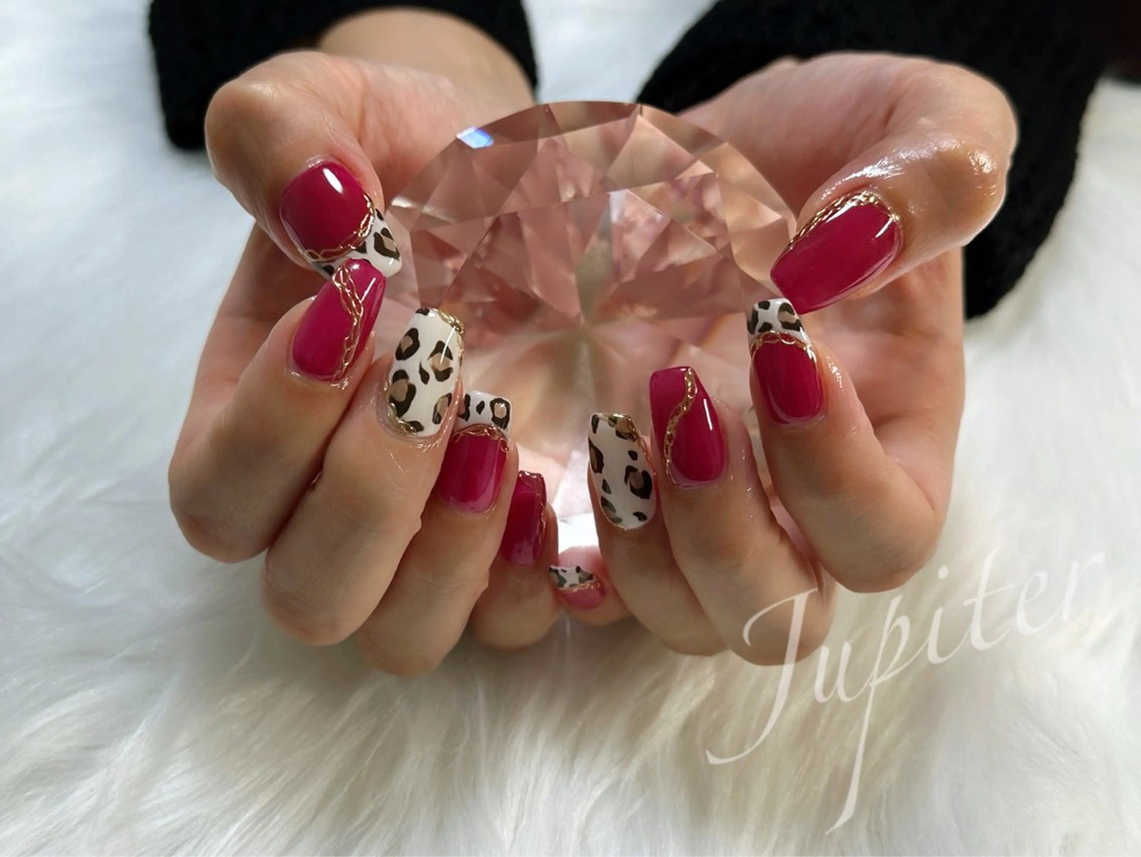 ネイル Jupiter Toshieのネイルデザイン