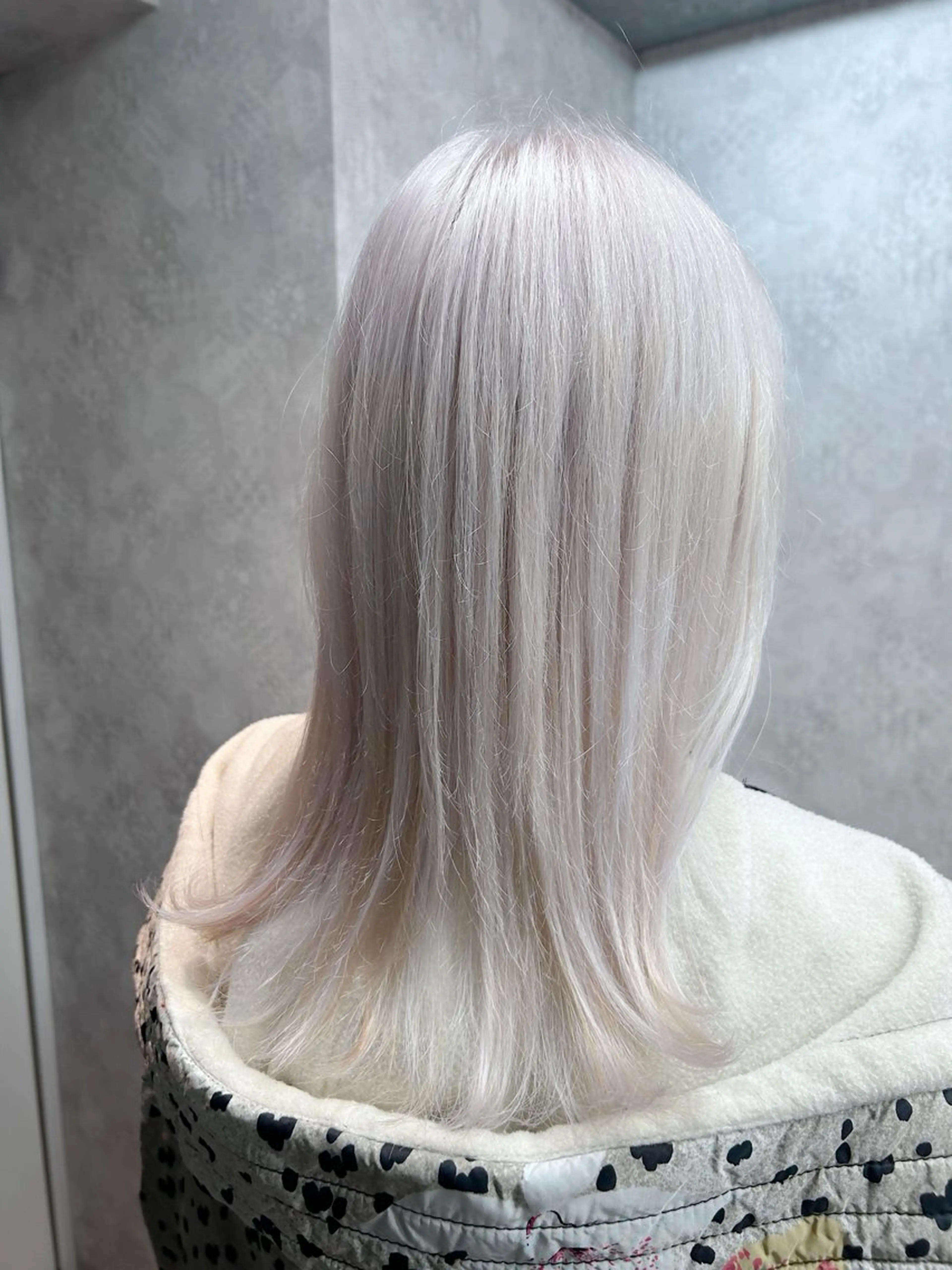 ミディアム カラー カット ヘアカラー 💕ブリーチ/ヘアメ 🎀YUUKAのヘアスタイル