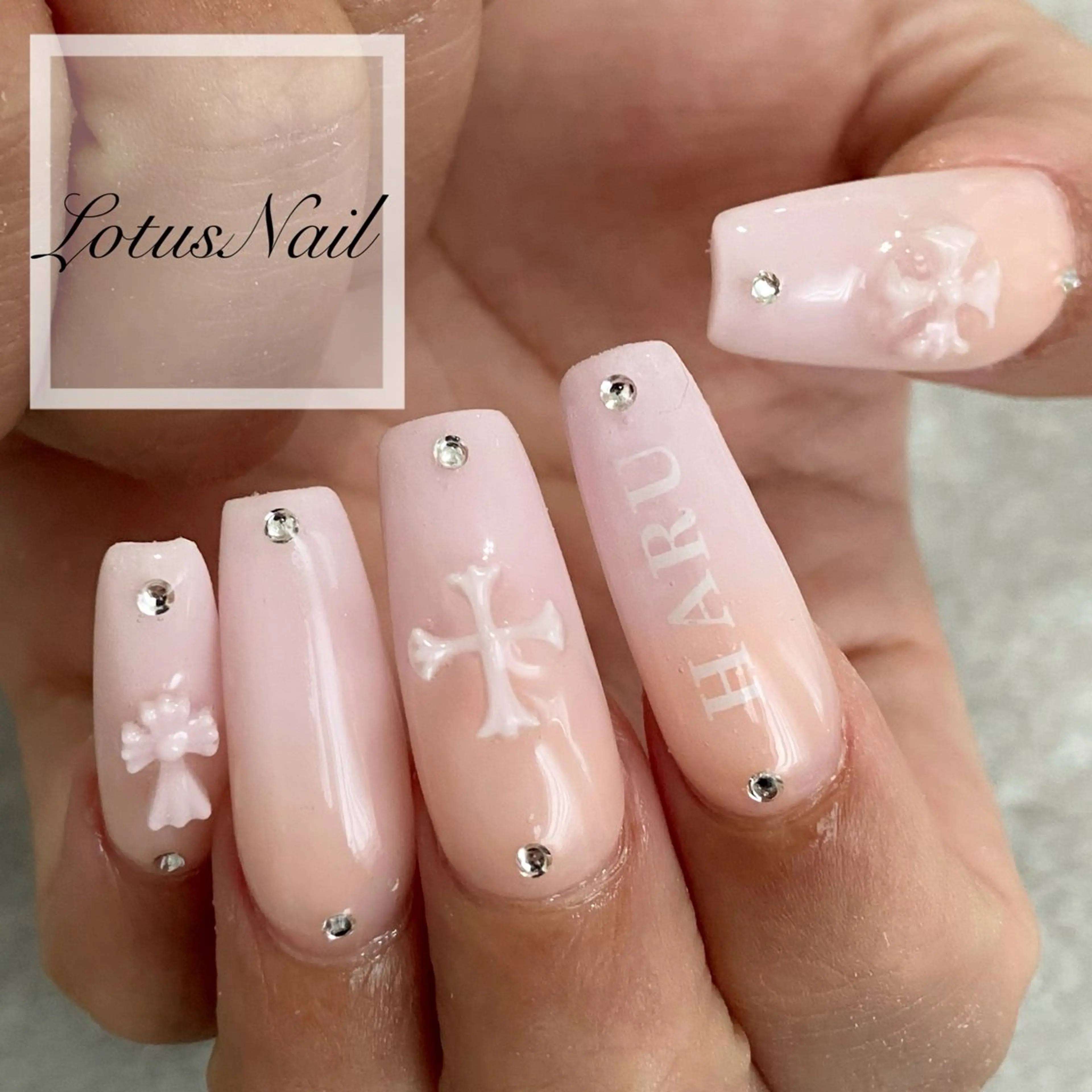 ネイル スカルプネイル Lotus Nailのネイルデザイン