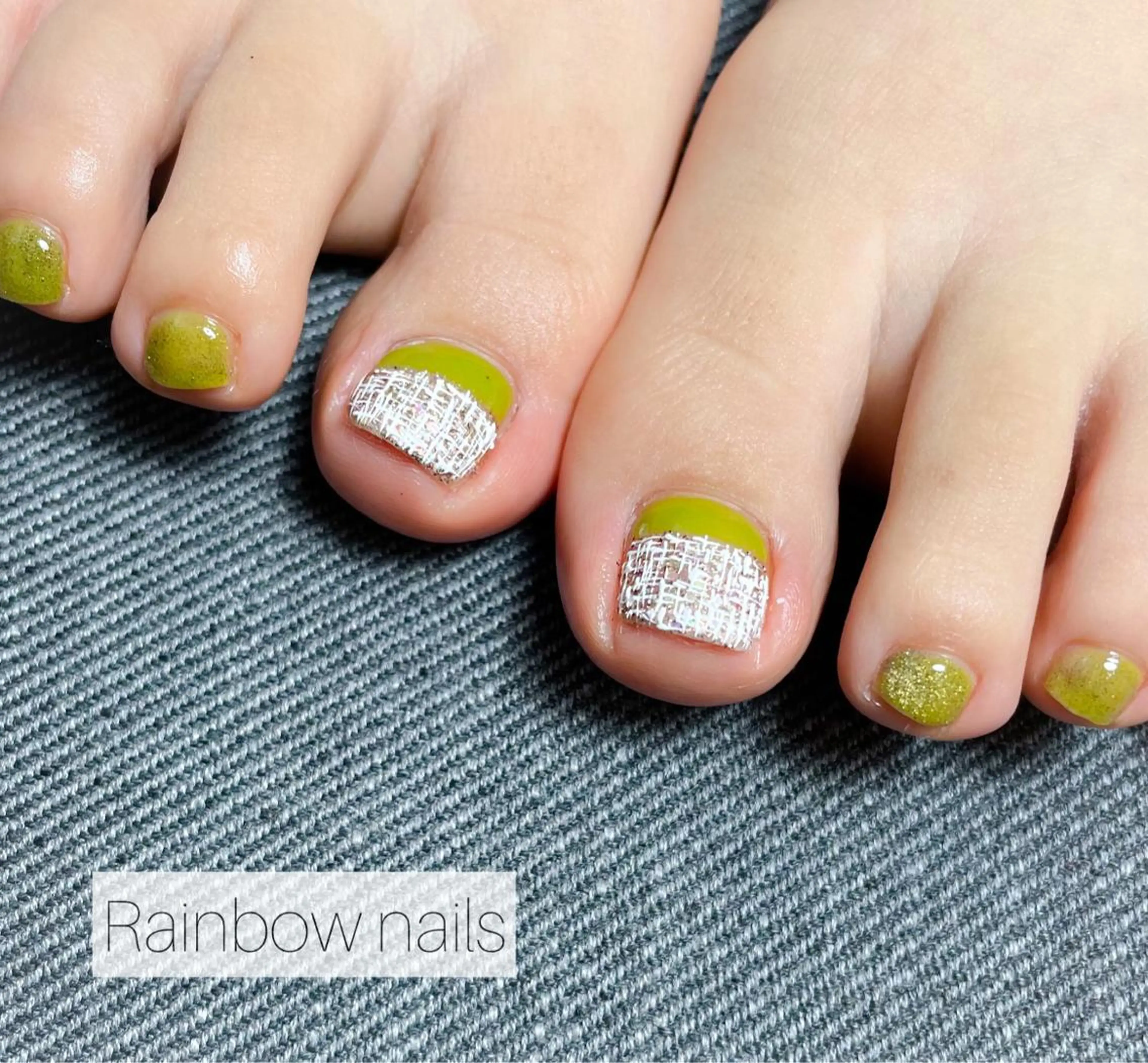 ネイル ツイードネイル Rainbow nailsくろちゃんのネイルデザイン