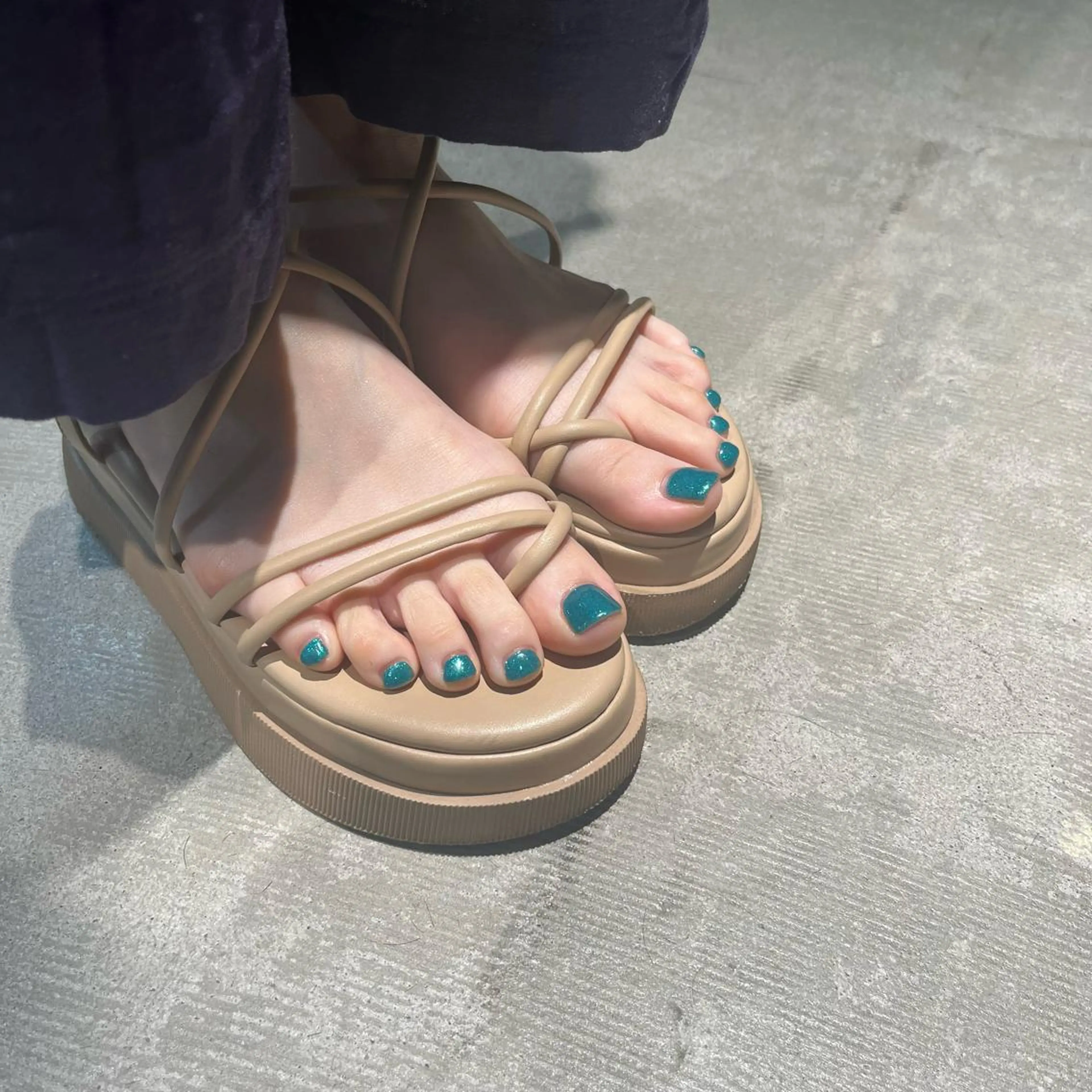 ネイル ラメ(グリッター) THE BALM Noahのネイルデザイン