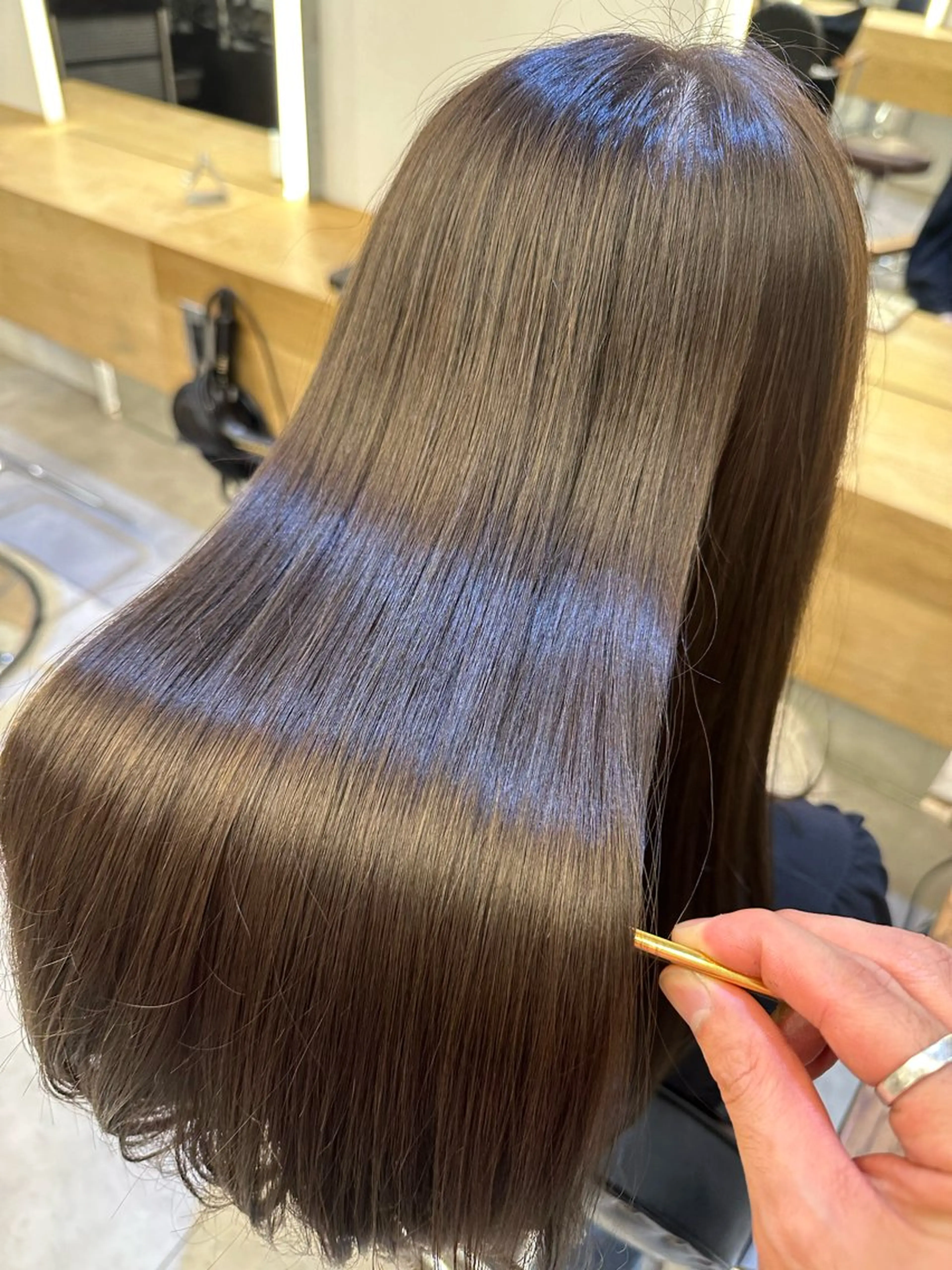 ロング カット ヘアカラー トリートメント 彼ウケ抜群🎀垢抜け 艶暗髪🪞一輝のヘアスタイル