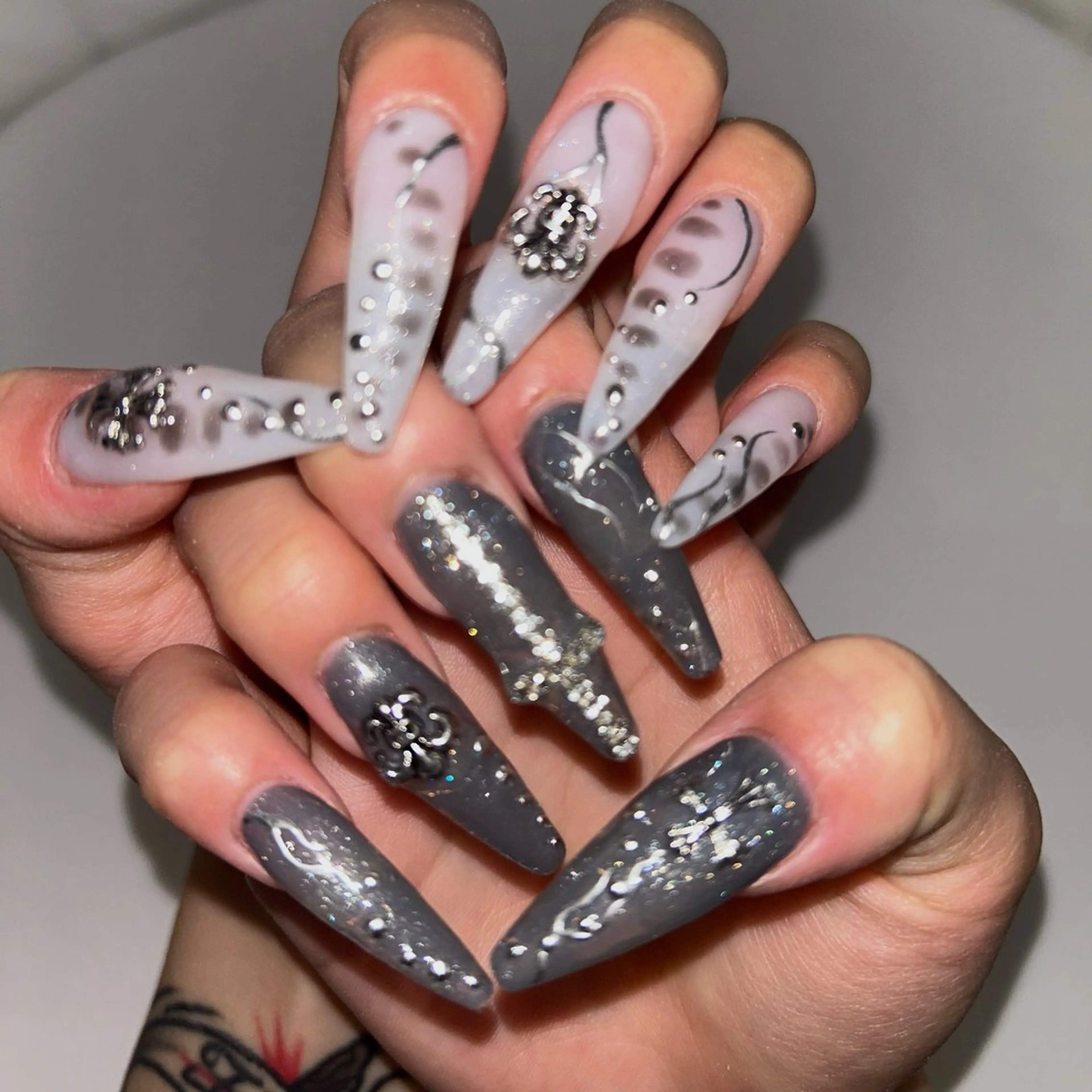 ネイル キラキラネイル ハンドネイル Balena nail所属・新宿🐋Balena nail/JURIのネイルデザイン