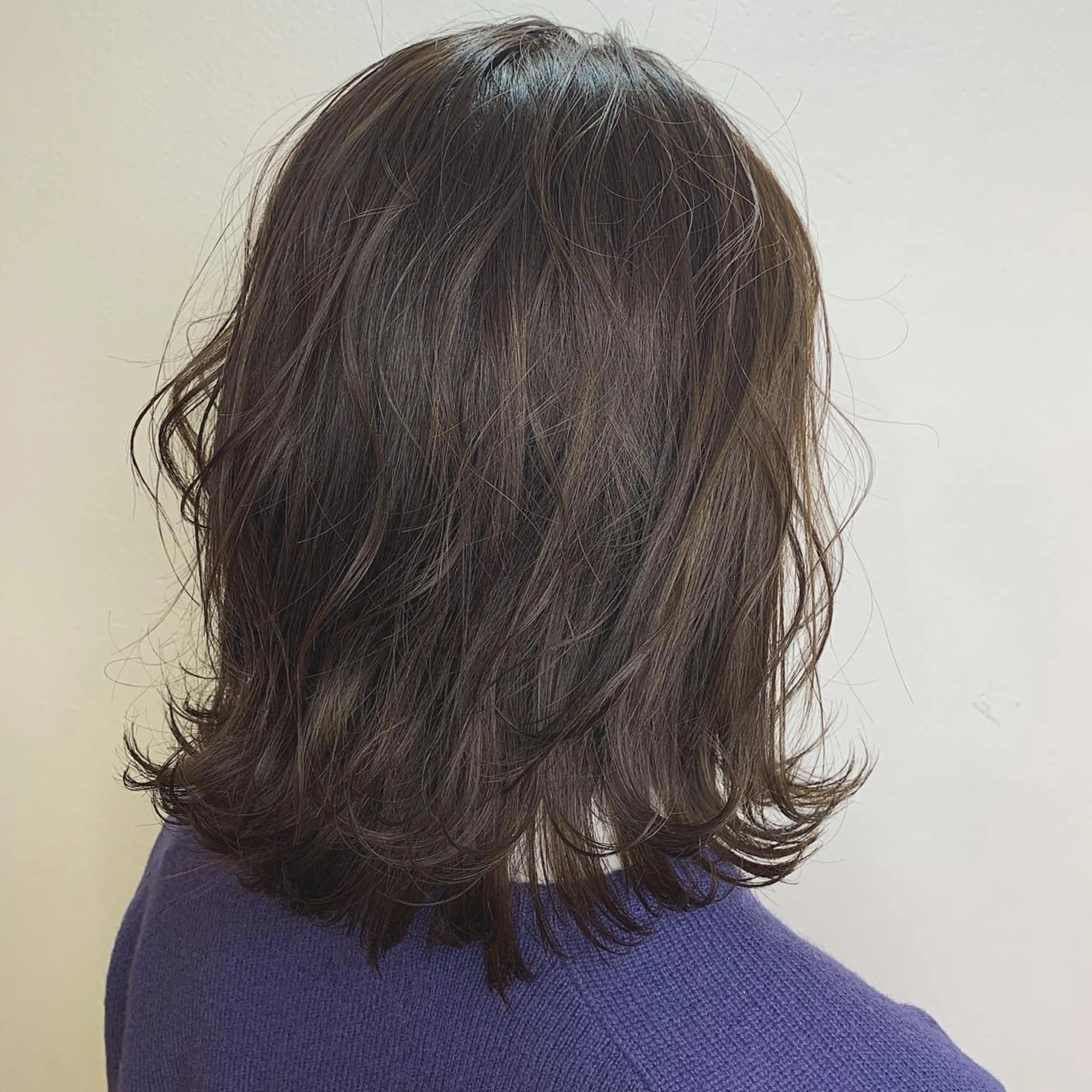 ミディアム カラー 🌷L'oeuf 【ﾙﾌ】ホシカワ🌷のヘアスタイル