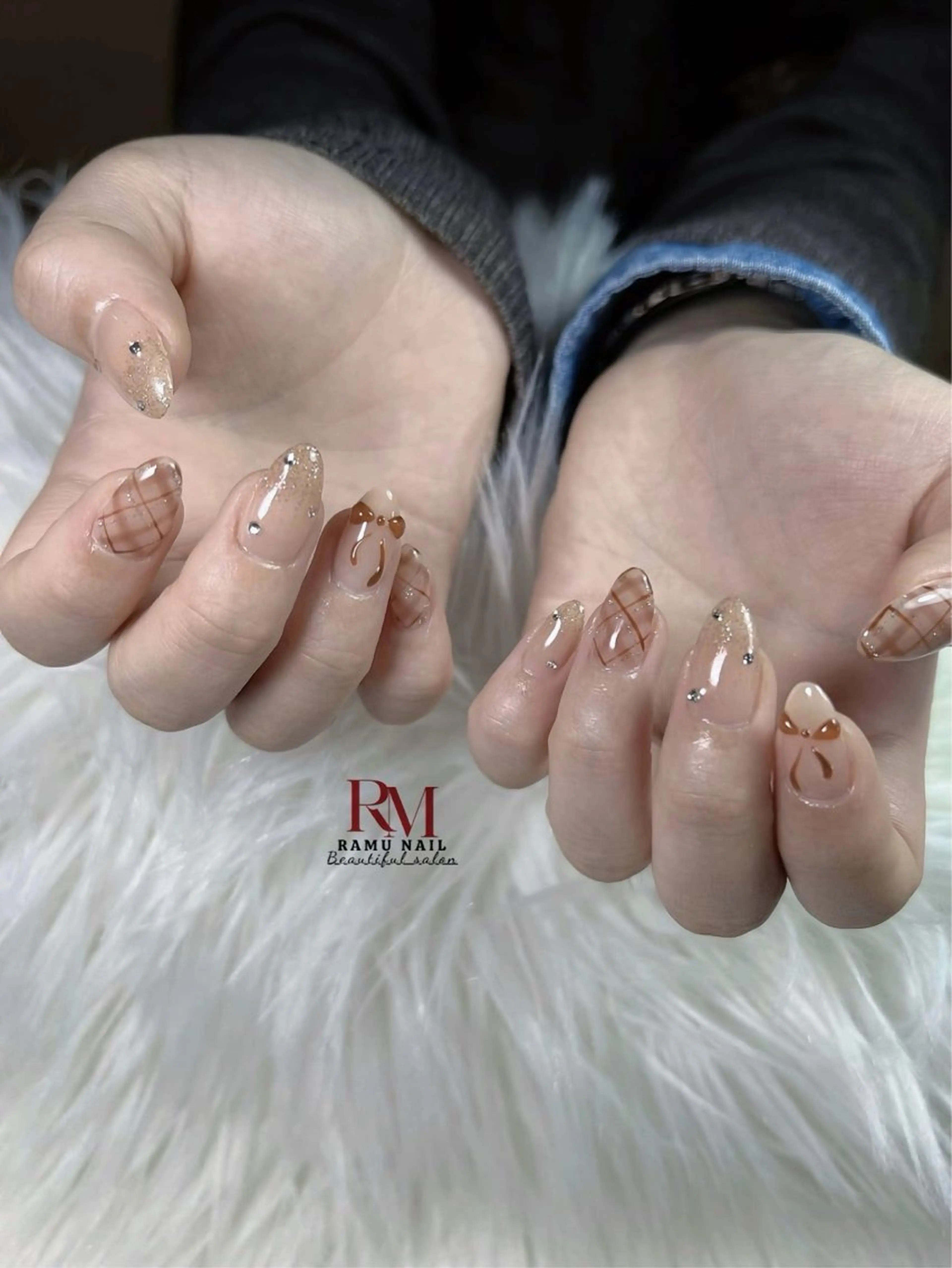 ネイル キラキラネイル マグネットネイル ミラーネイル ピンク ワンホンネイル ハンドネイル RAMU Nail 恵比寿店のネイルデザイン