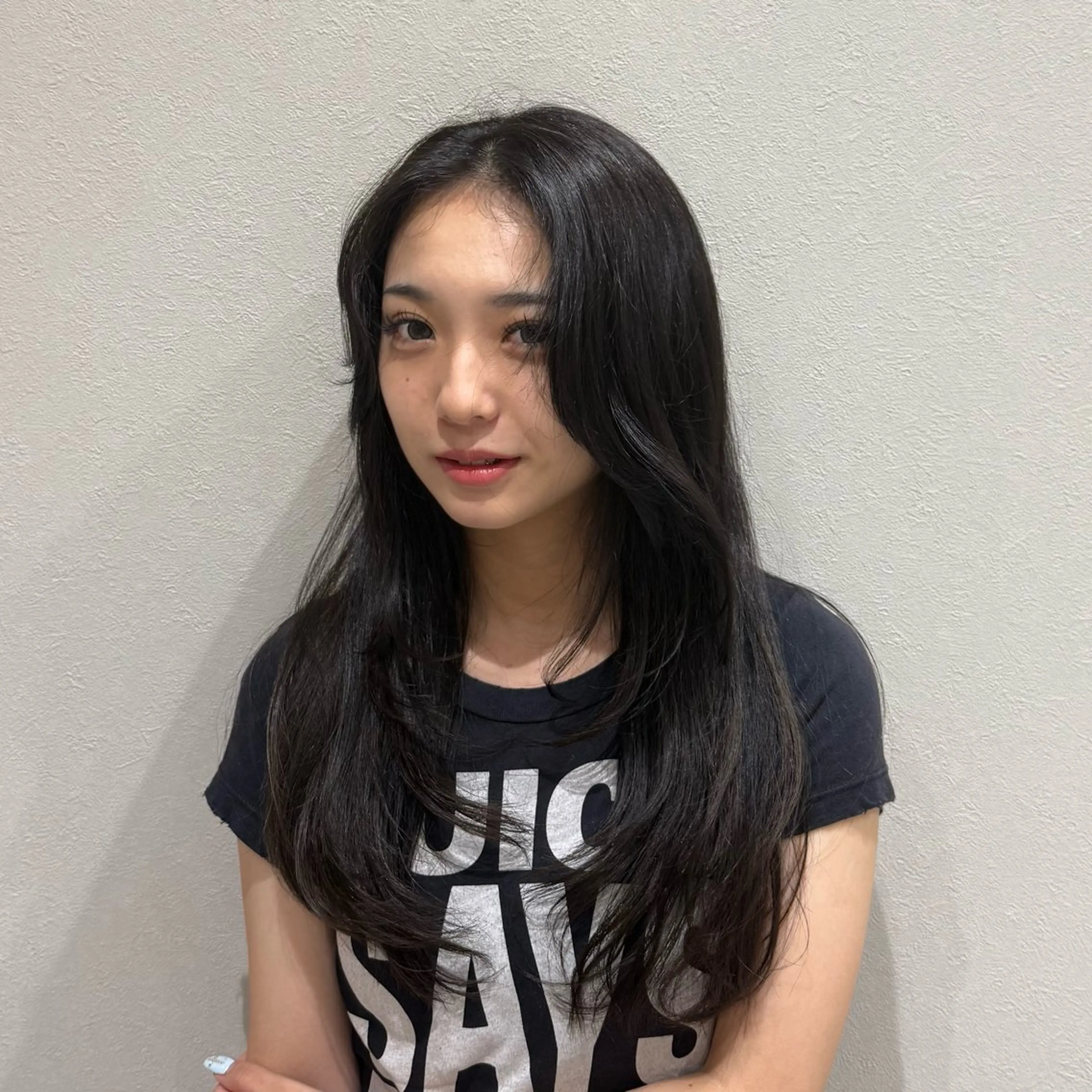 ロング カット 韓国レイヤー｜ 透明感カラー｜ココナのヘアスタイル