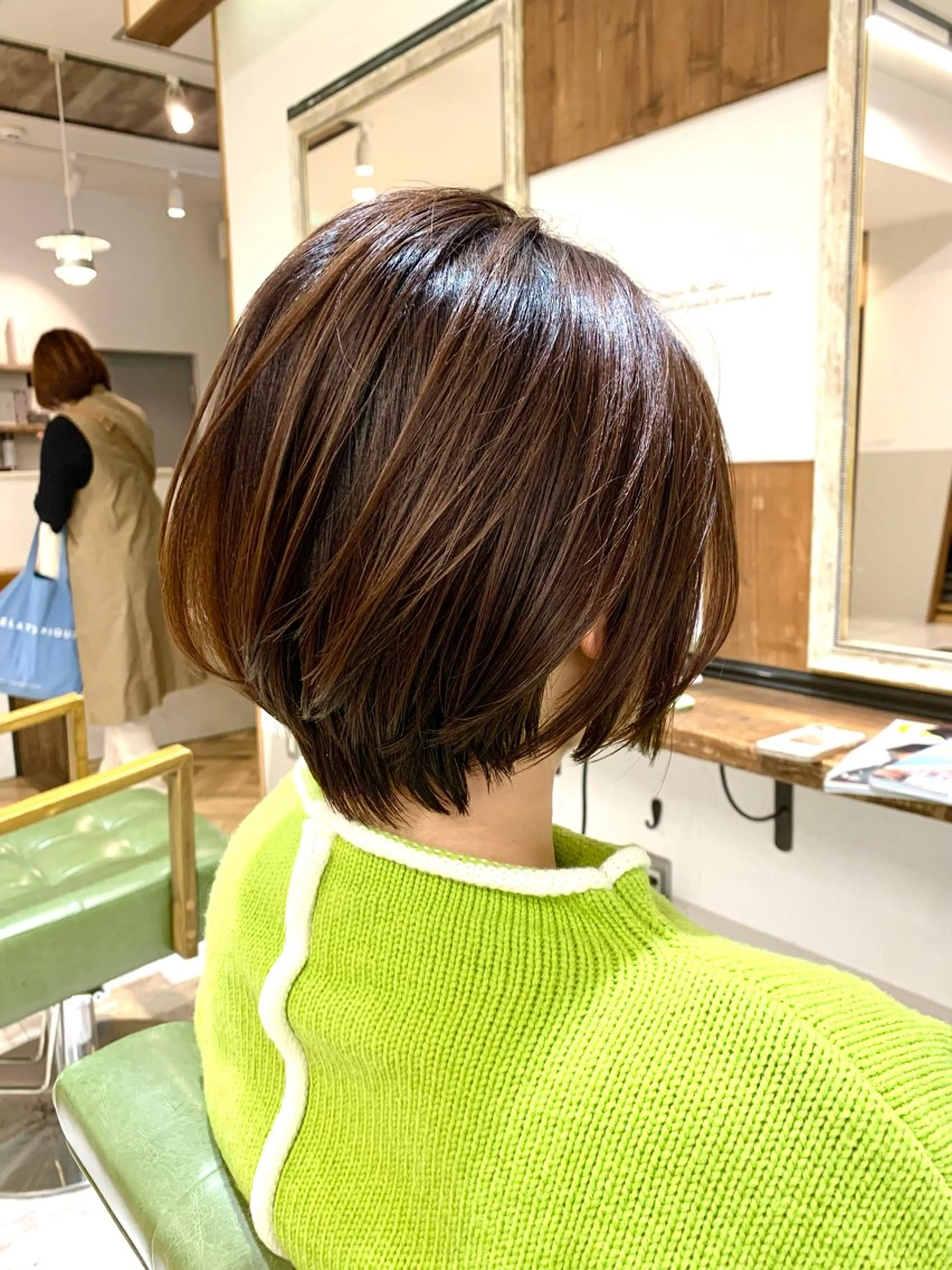 ショート カラー rinrin 天文館のヘアスタイル