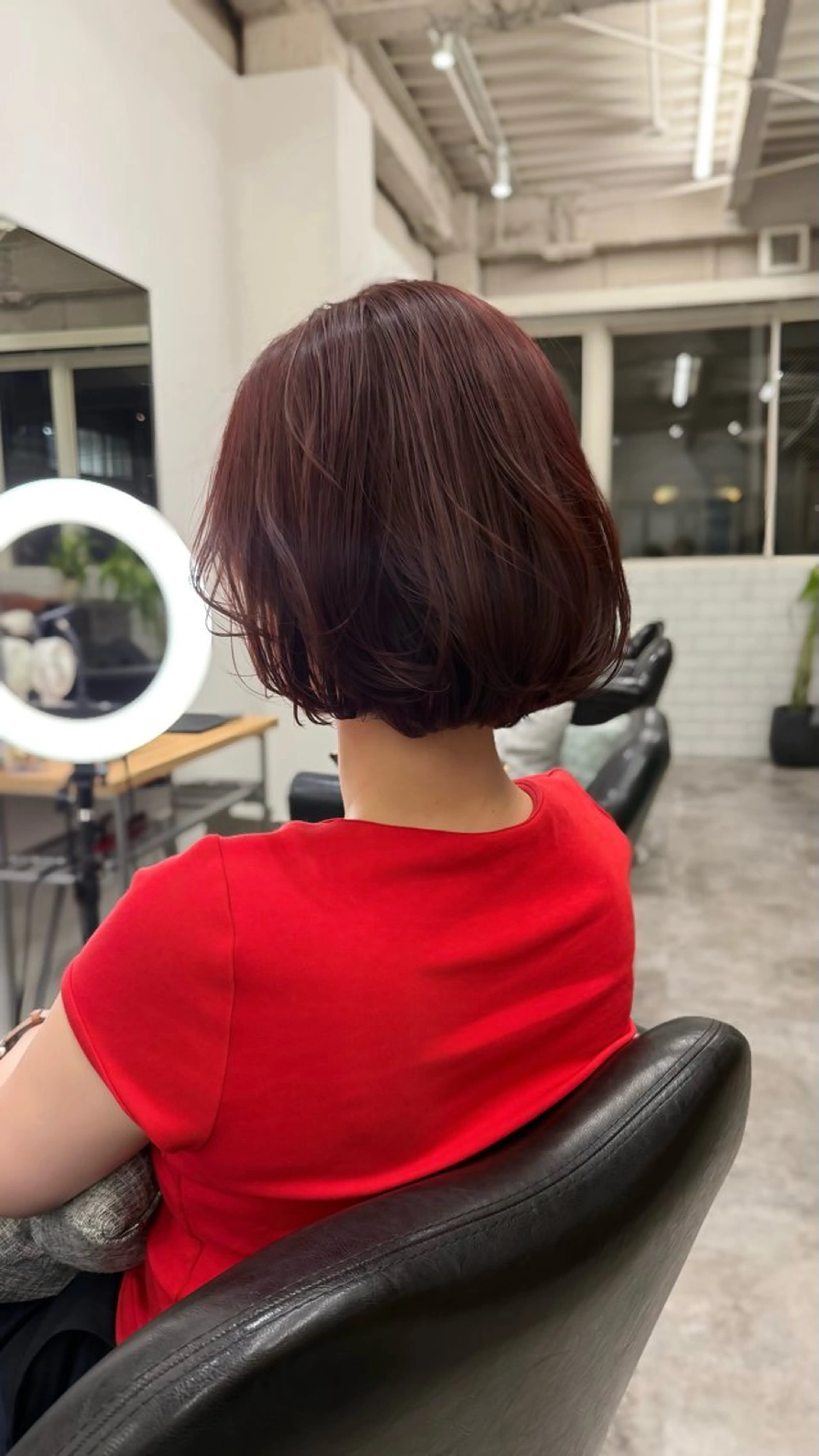 ミディアム ボブ バレイヤージュモデル 募集👒ヨンスクのヘアスタイル