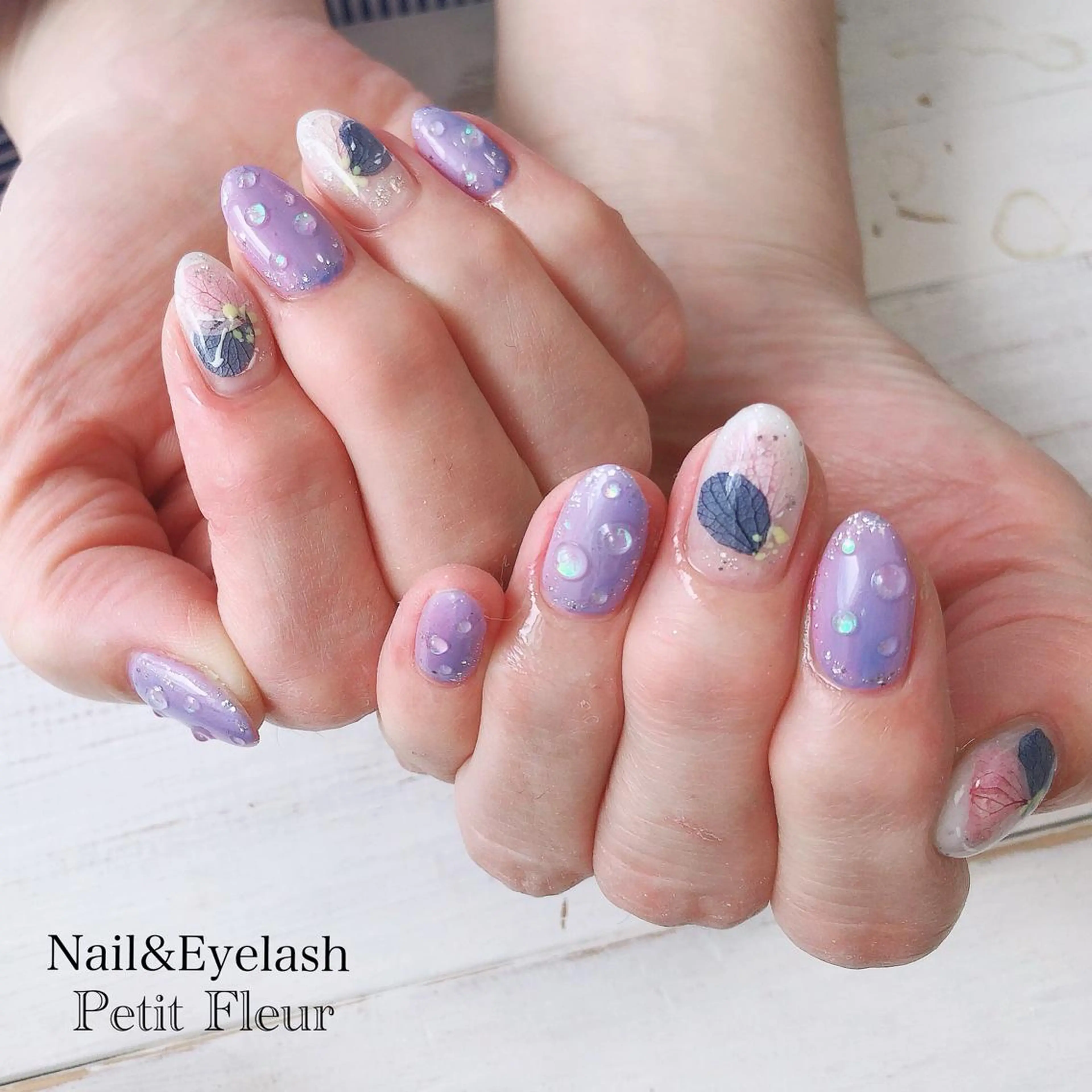 ネイル Petit Fleur所属・青柳 亜梨奈のマツエク・マツパデザイン