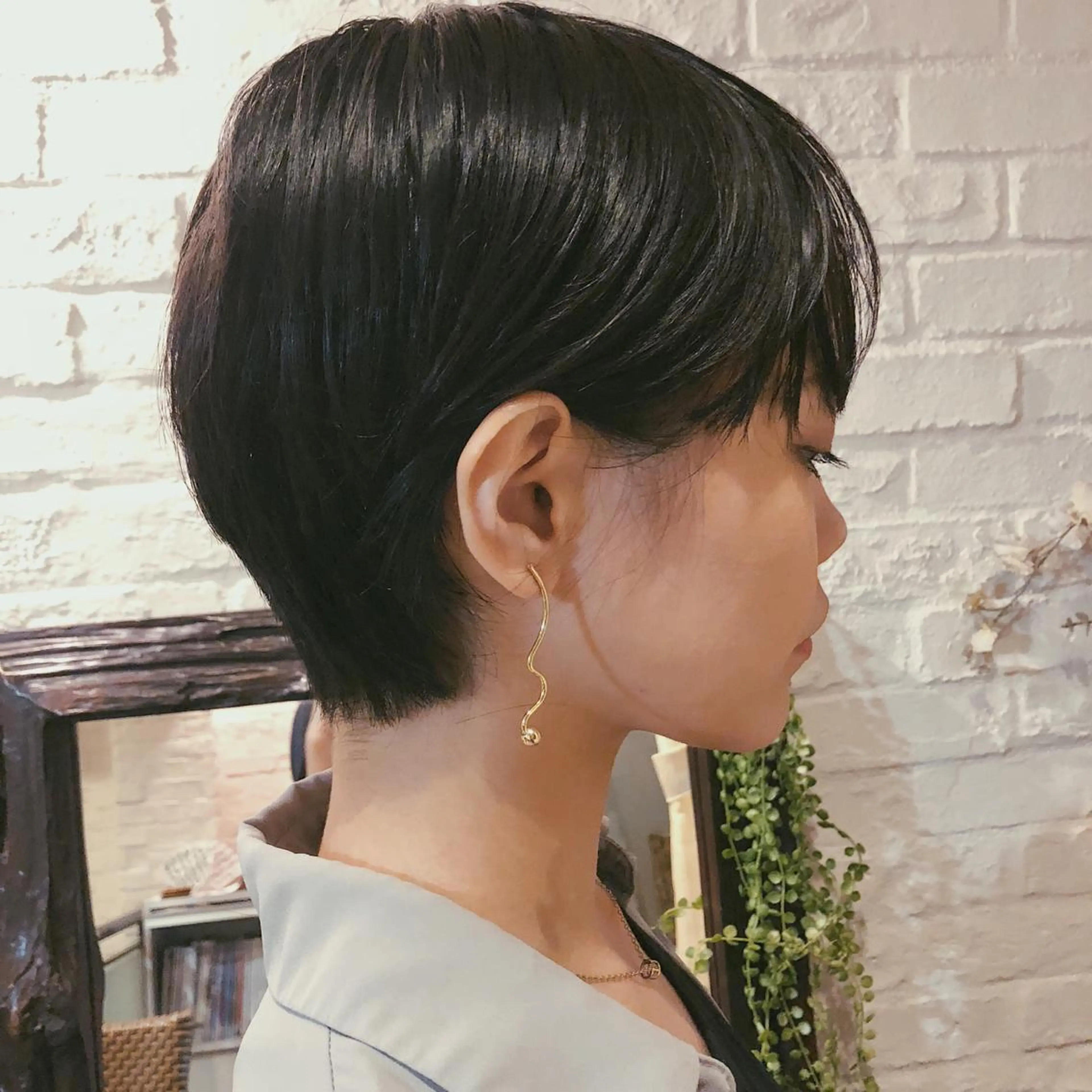 ショート カラー パーマ ショートヘア カット 吉川 愛美李のヘアスタイル