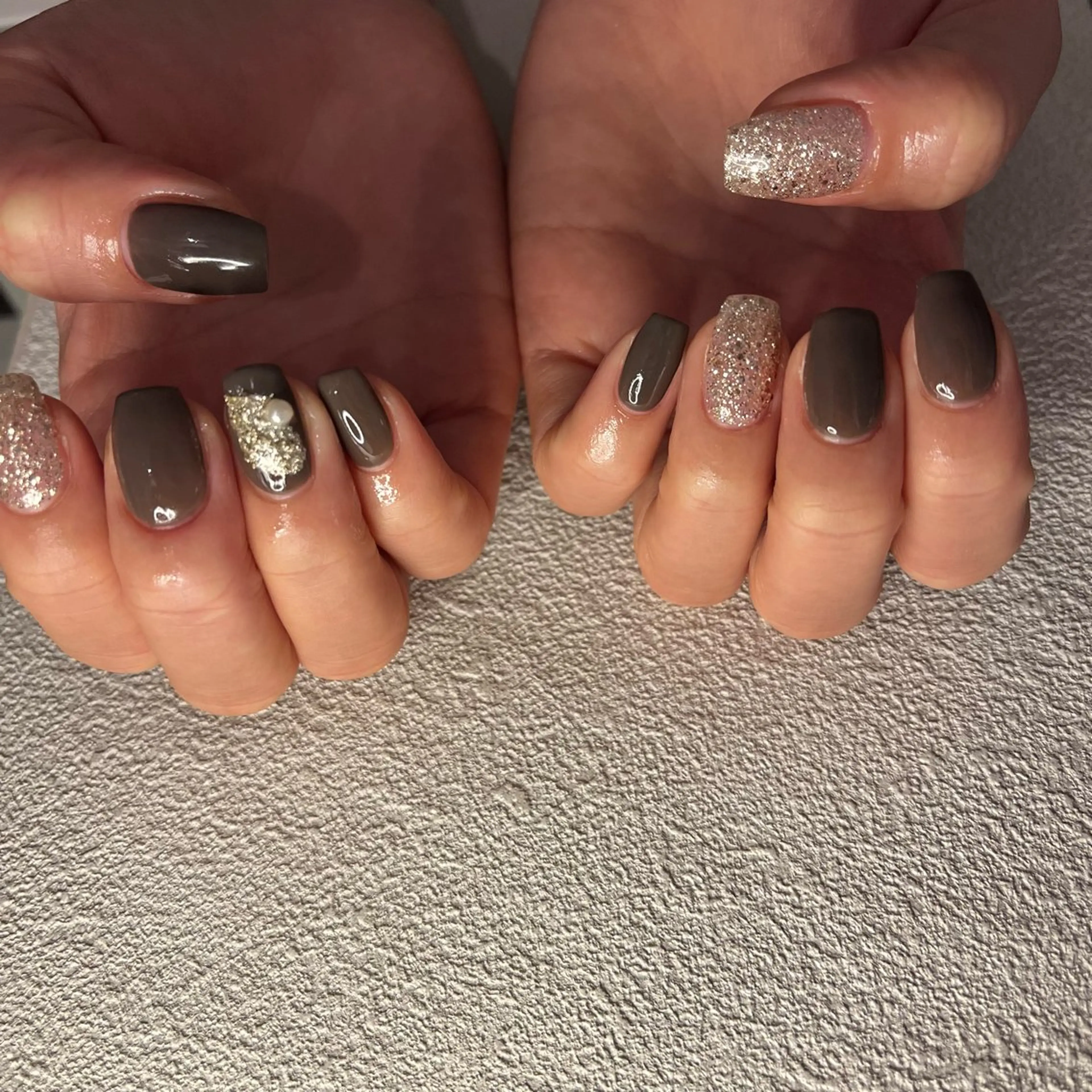 ネイル ジェルネイル ワンカラーネイル パラジェル 冬ネイル クリスマス ハンドネイル nail slow.のネイルデザイン