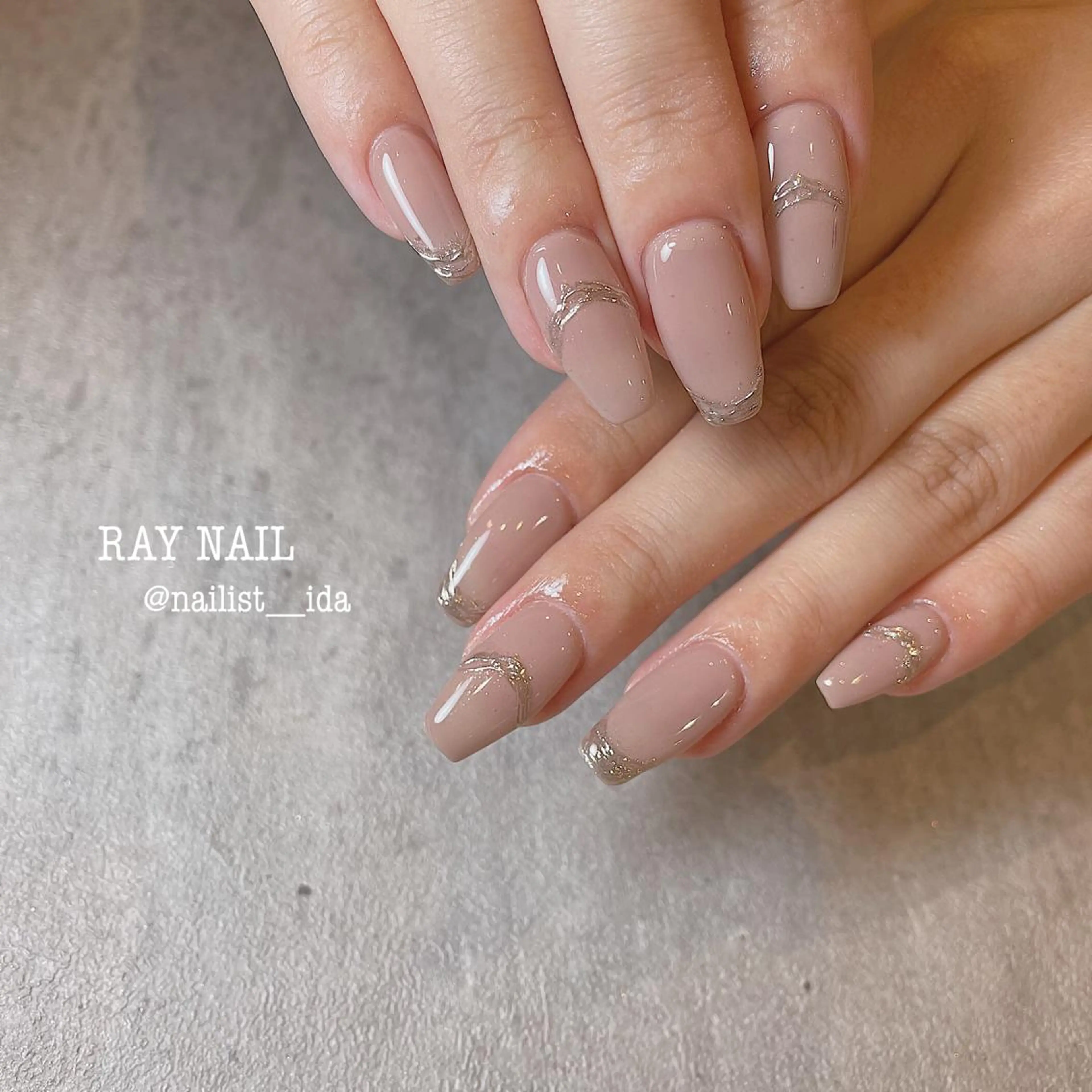 ネイル アートネイル ミラーネイル Arowa 伊田のネイルデザイン