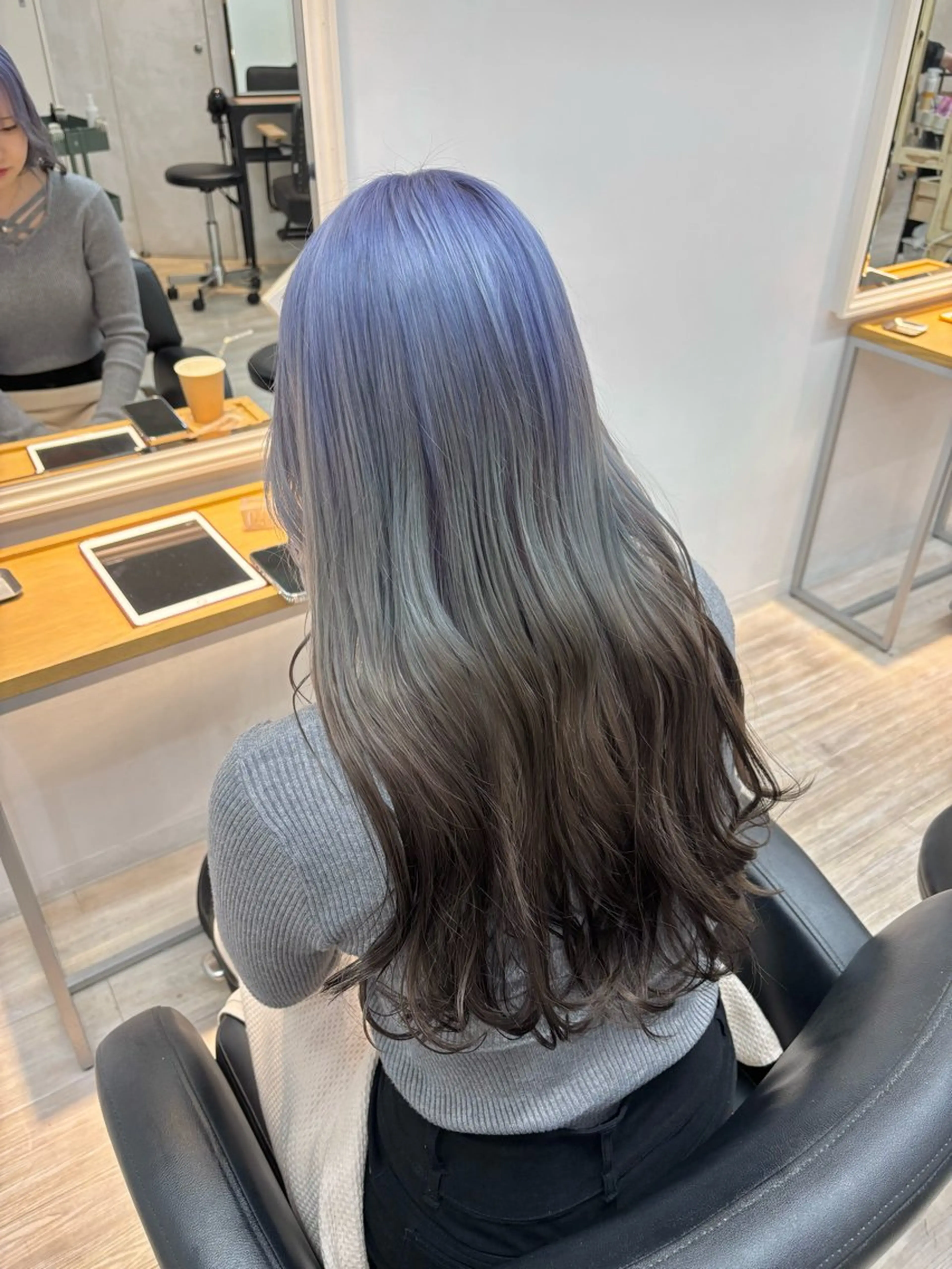 ロング カラー くさかみさき🌼暖色 /耳つぼ/オタク🌼のヘアスタイル