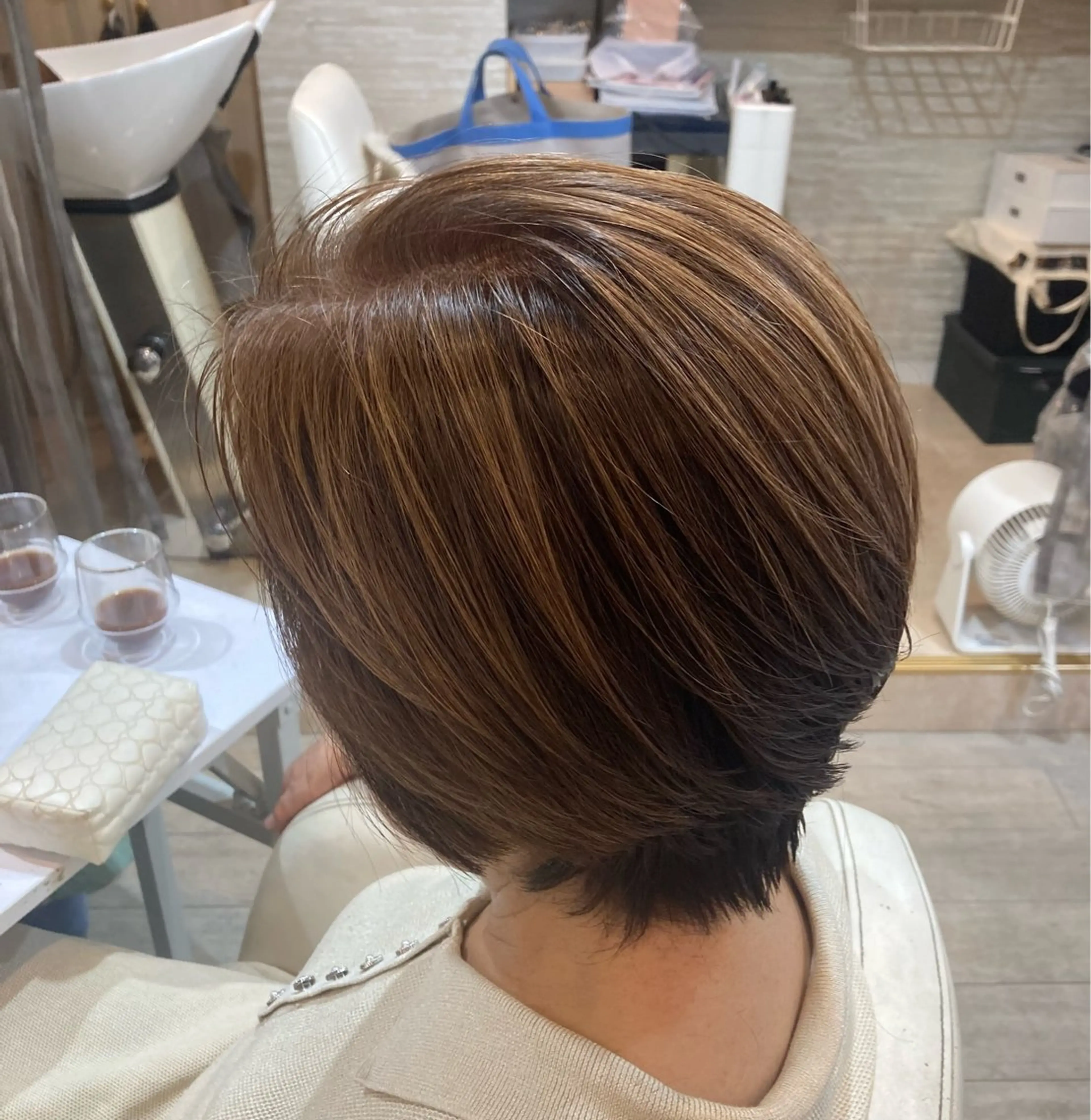 ショート カラー ｋ． mayumiのヘアスタイル