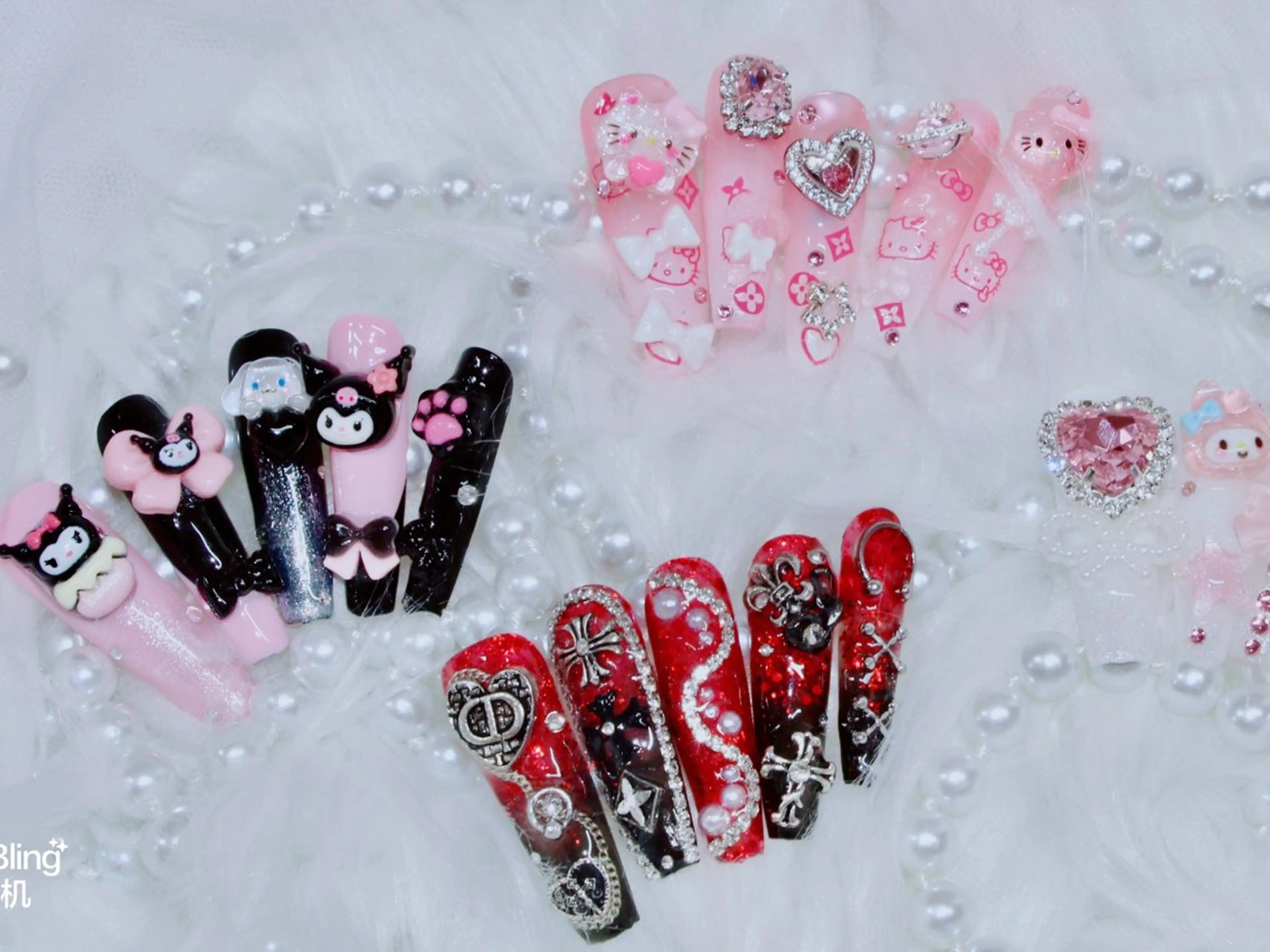 ネイル オーロラネイル チークネイル 長さ出し フットネイル フレンチネイル NaNa nailのネイルデザイン