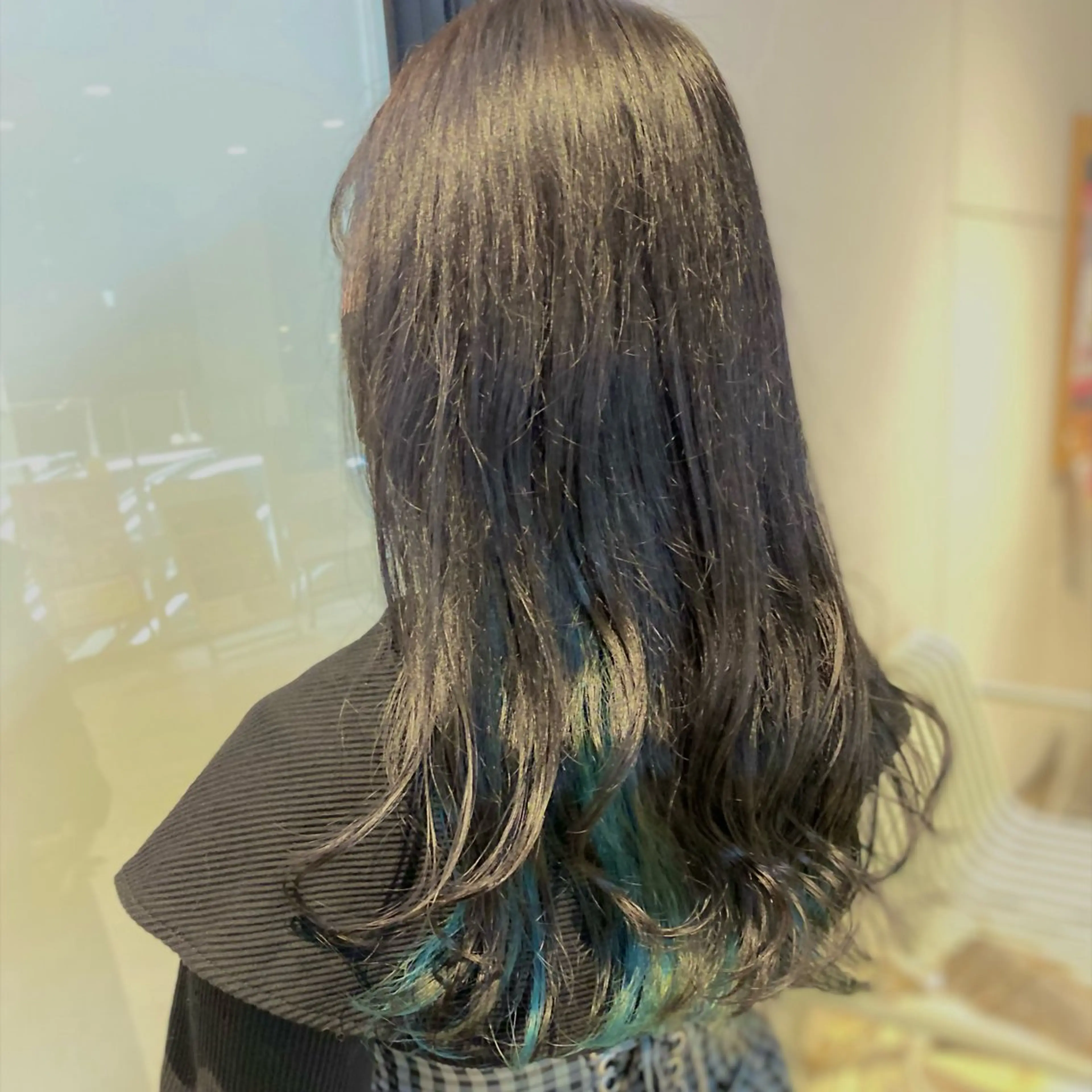 ロング カラー エメラルドグリーン インナーカラー Forest. kanako🕊️のヘアスタイル