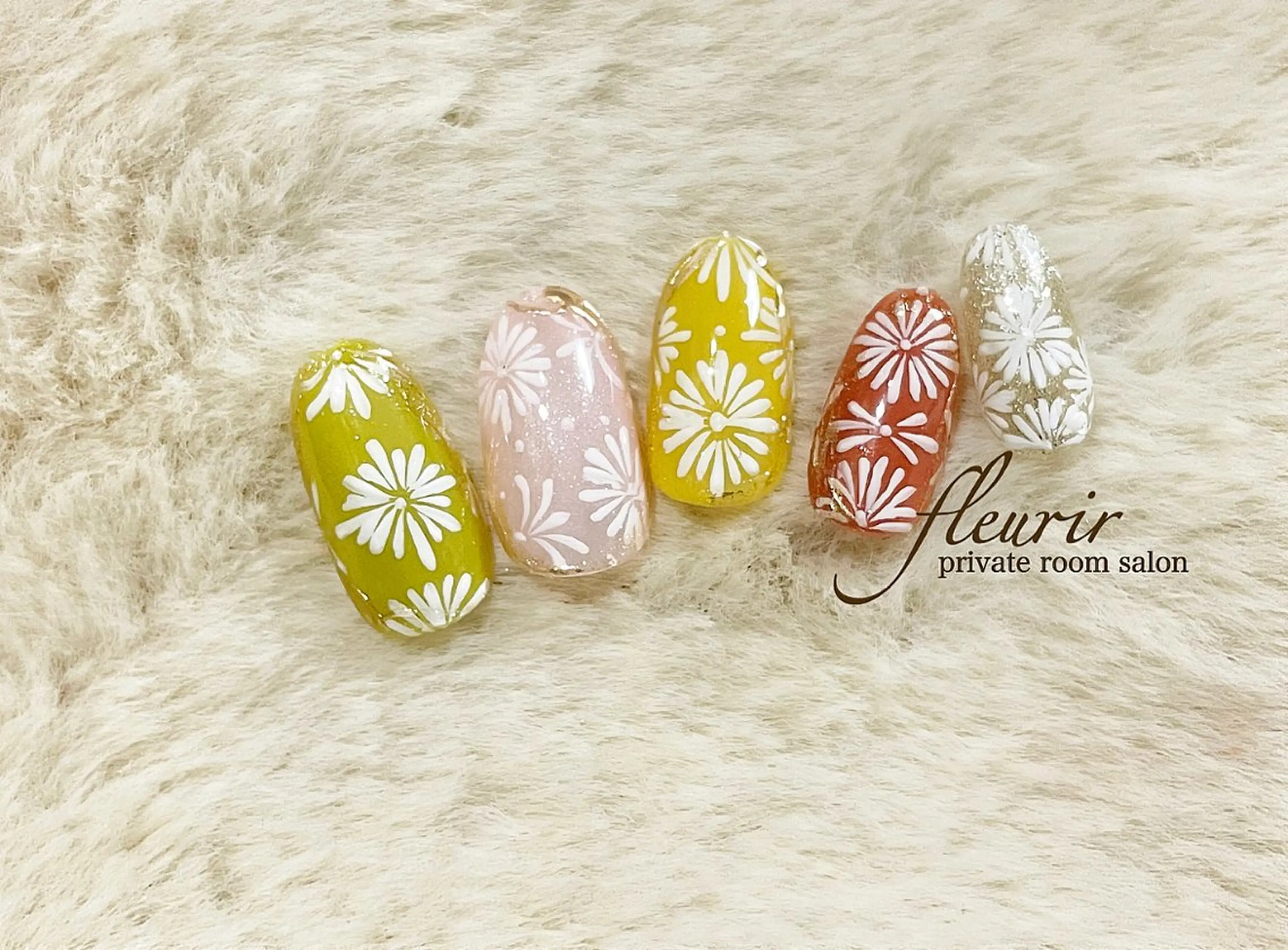 ネイル アートネイル ゴールド ミラーネイル ワンカラーネイル ピンク フルリール 【プライベートサロンのネイルデザイン