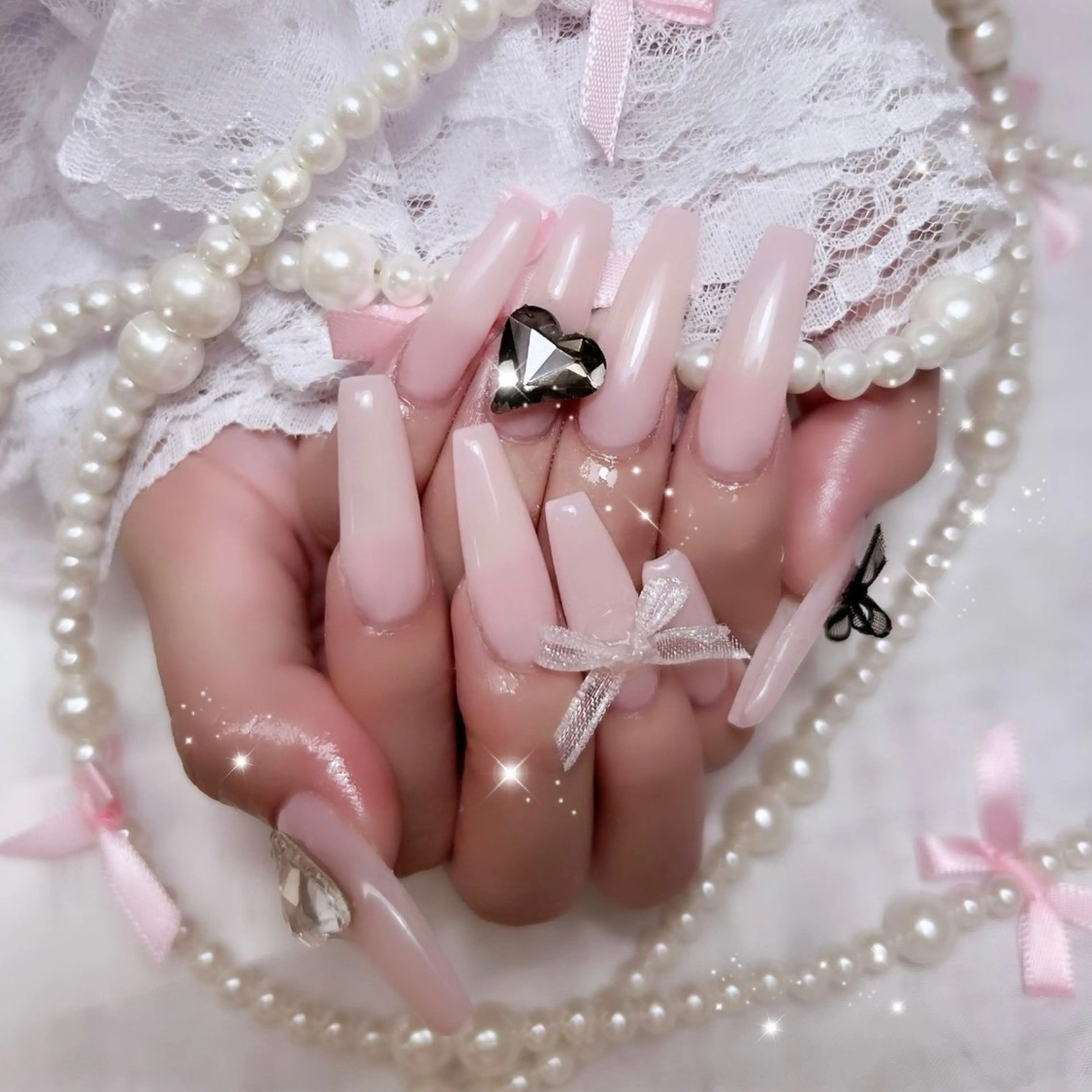 ネイル ハンドネイル ♡ALPHA. Renon♡のネイルデザイン