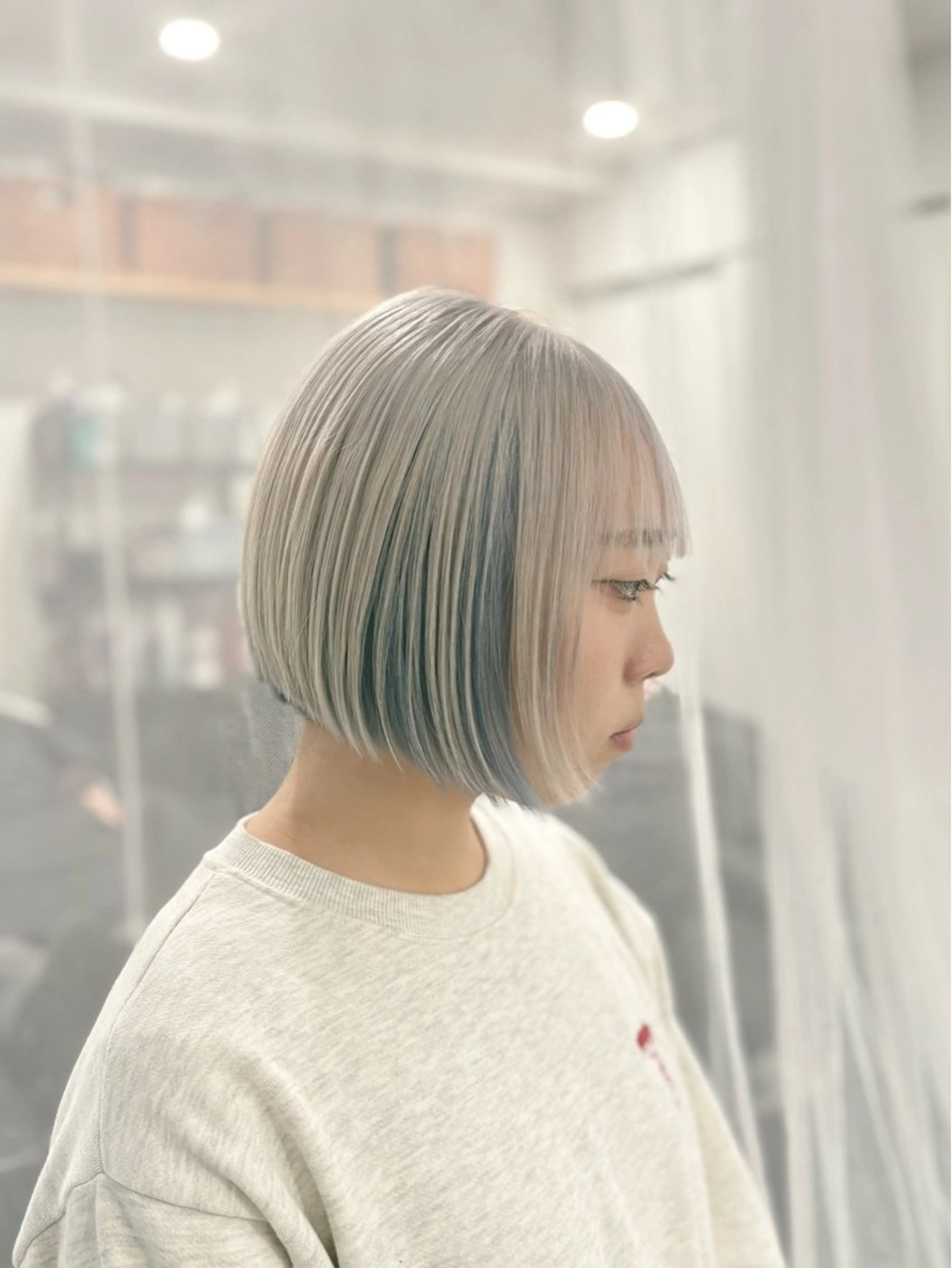 ショート カラー ヘアカラー トリートメント GaKu/ハイトーン /ブリーチ/レイヤーのヘアスタイル