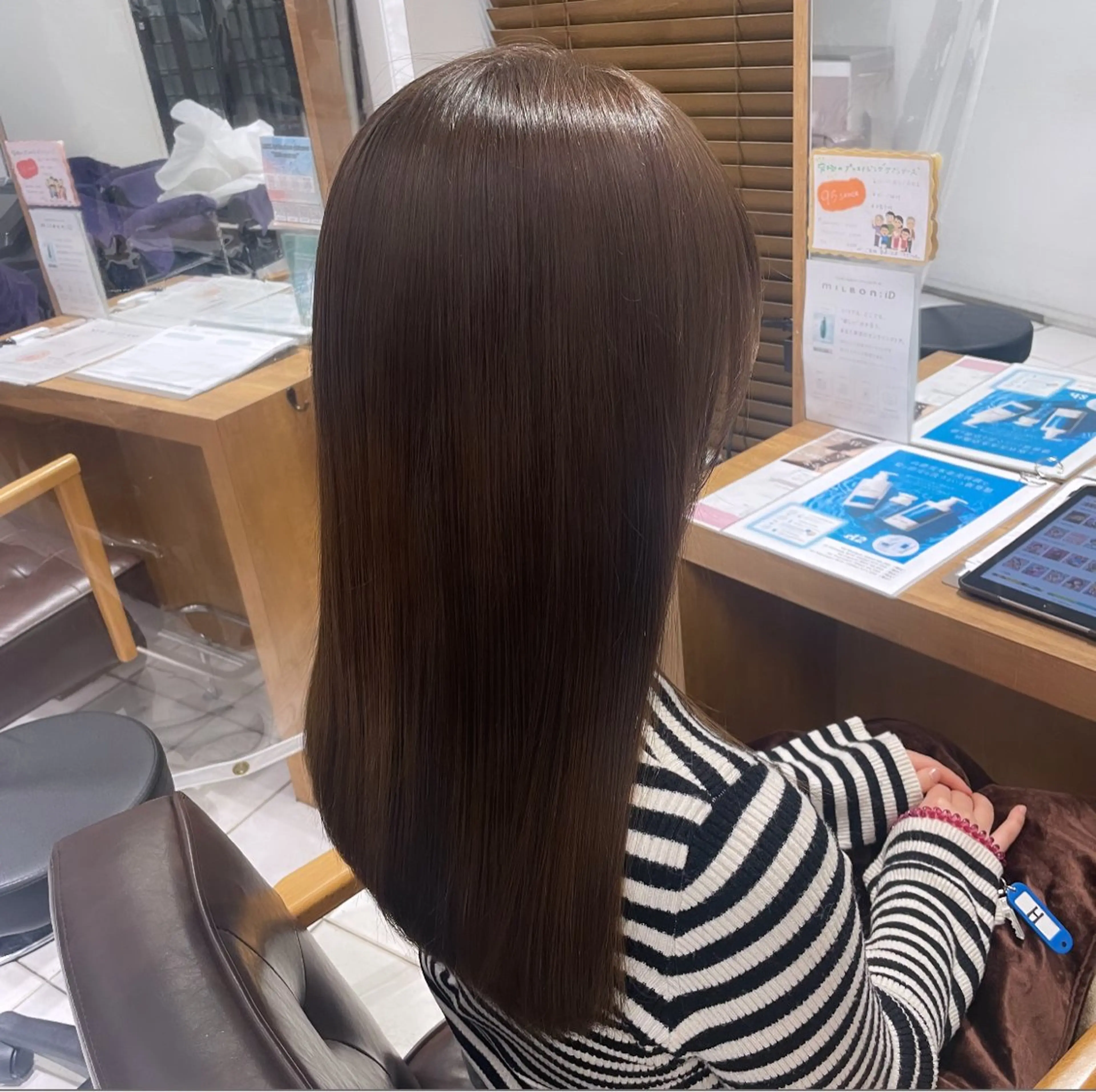 ロング 掛川 麻緒のヘアスタイル