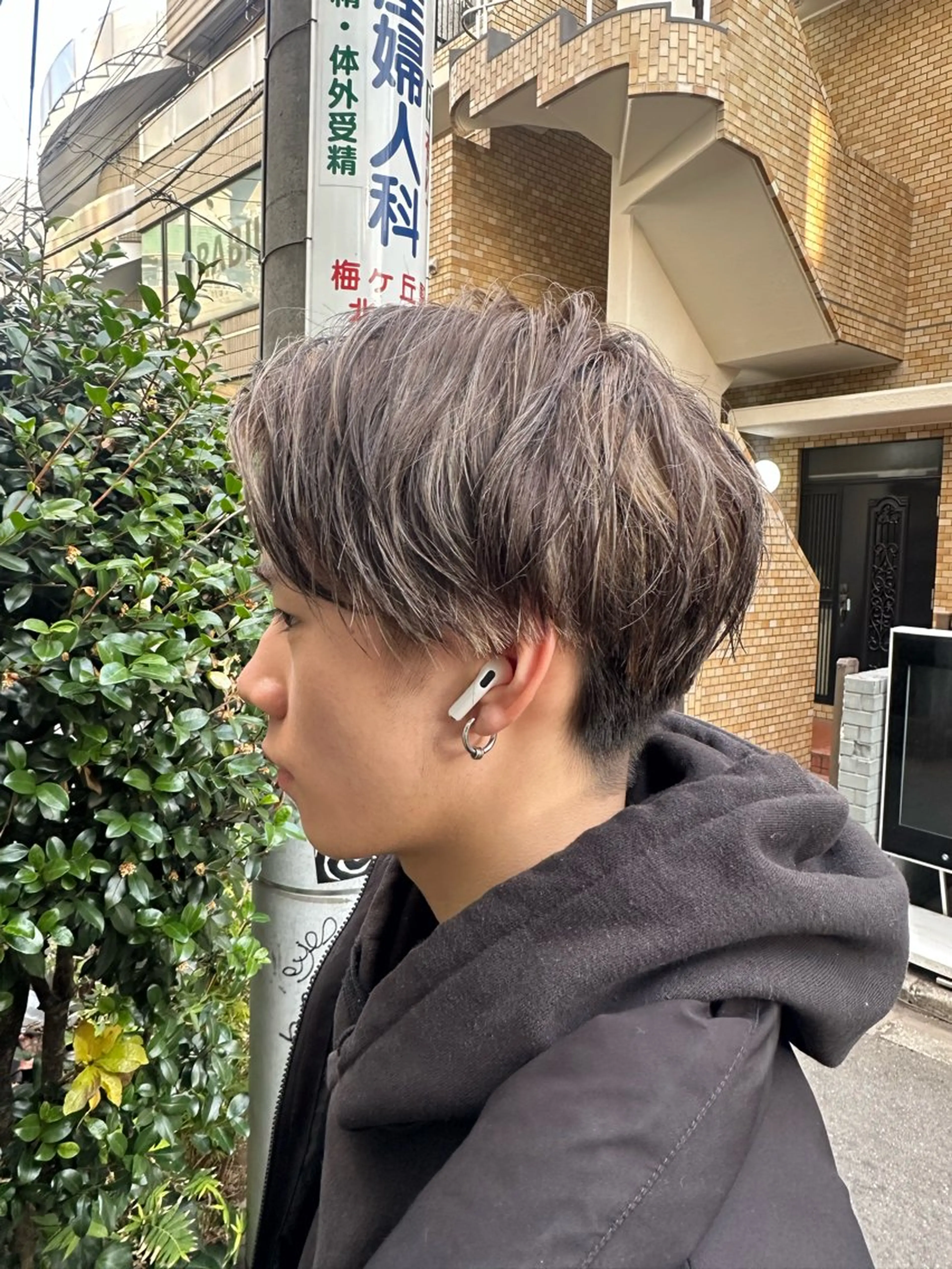 メンズ限定 カット&ブリーチ(ハイライト含む)&カラー&トリートメント 店販 紫シャンプーorピンクシャンプー付きの写真