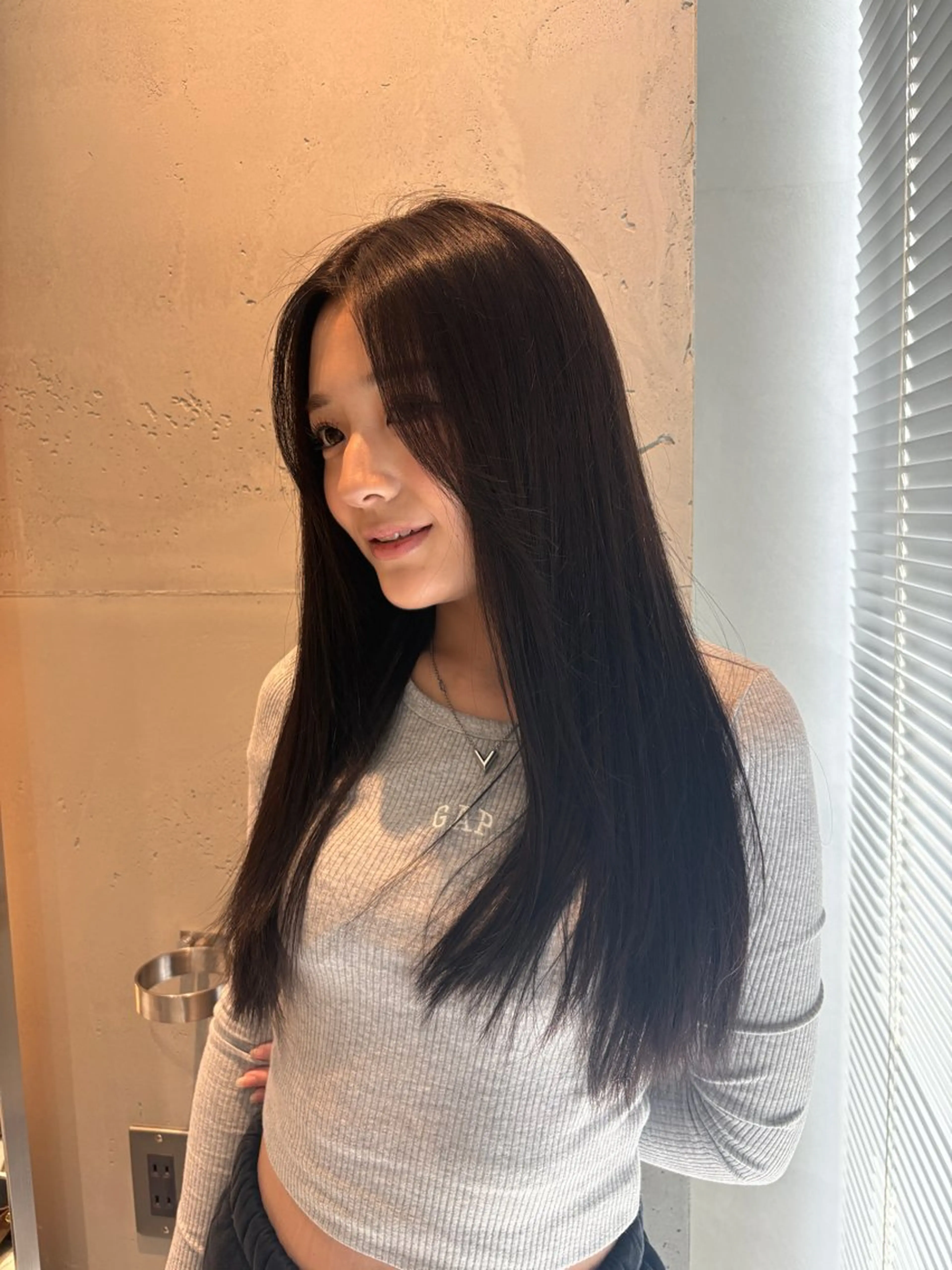ロング レイヤーカット カット ヘアカラー 宮木 海斗のヘアスタイル