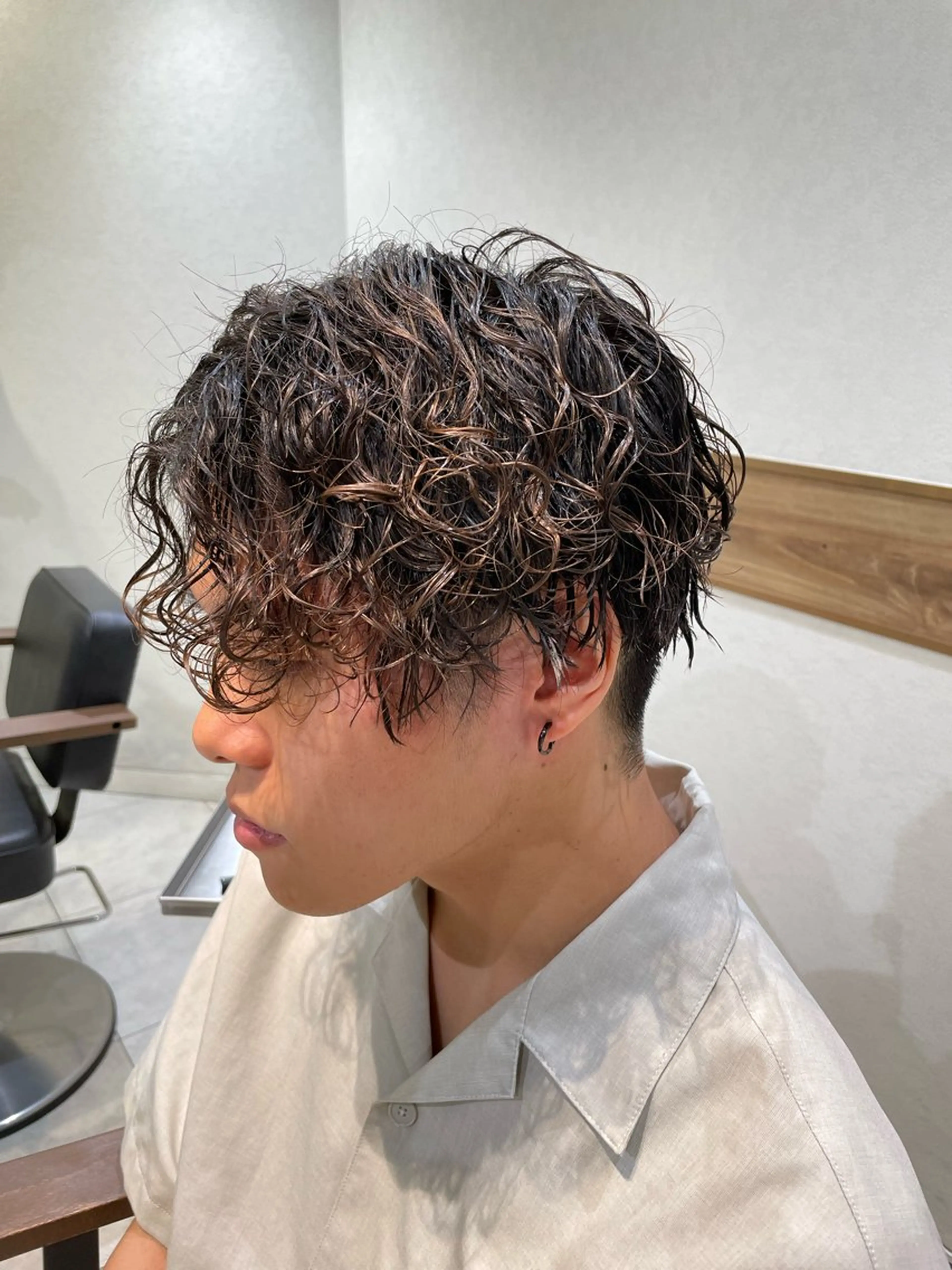 【メンズ限定】デキる男のカット+スパイラルパーマ+血行促進頭皮ケアの写真