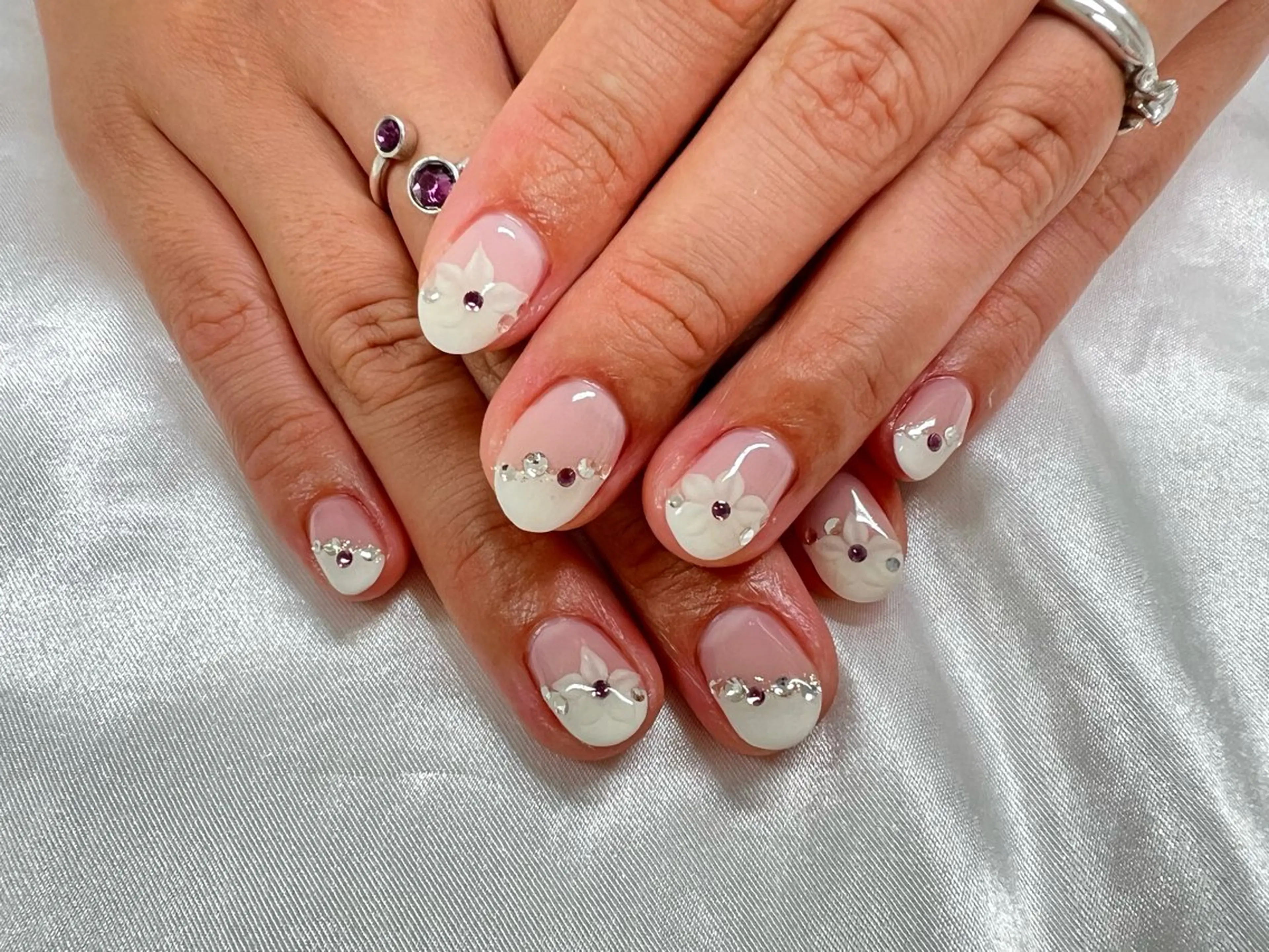 ネイル ユリシスネイル 担当近藤のネイルデザイン