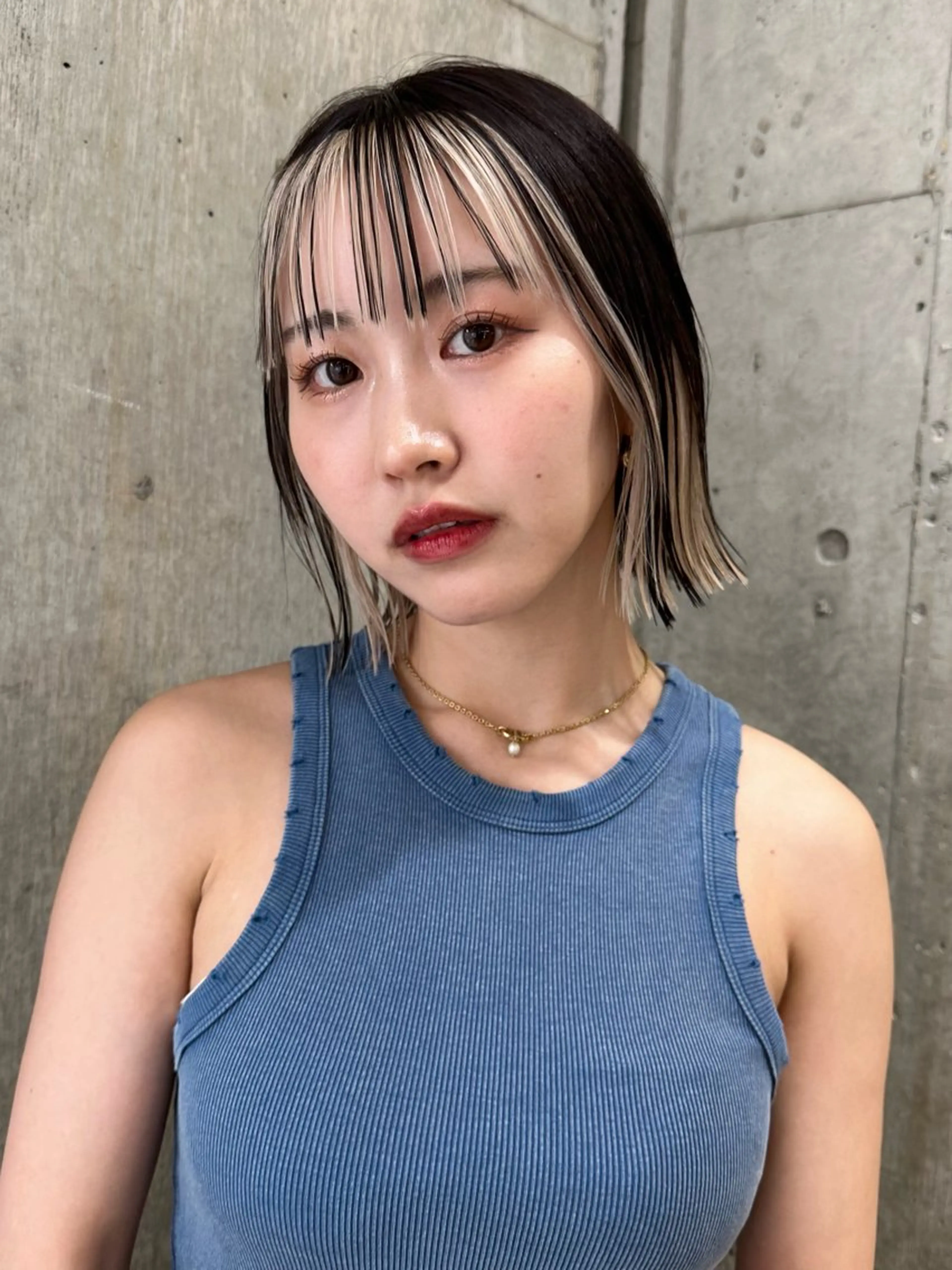 ショート カラー ALBUM GINZA所属・レイヤー特化 🎀モモカ🎀のヘアスタイル