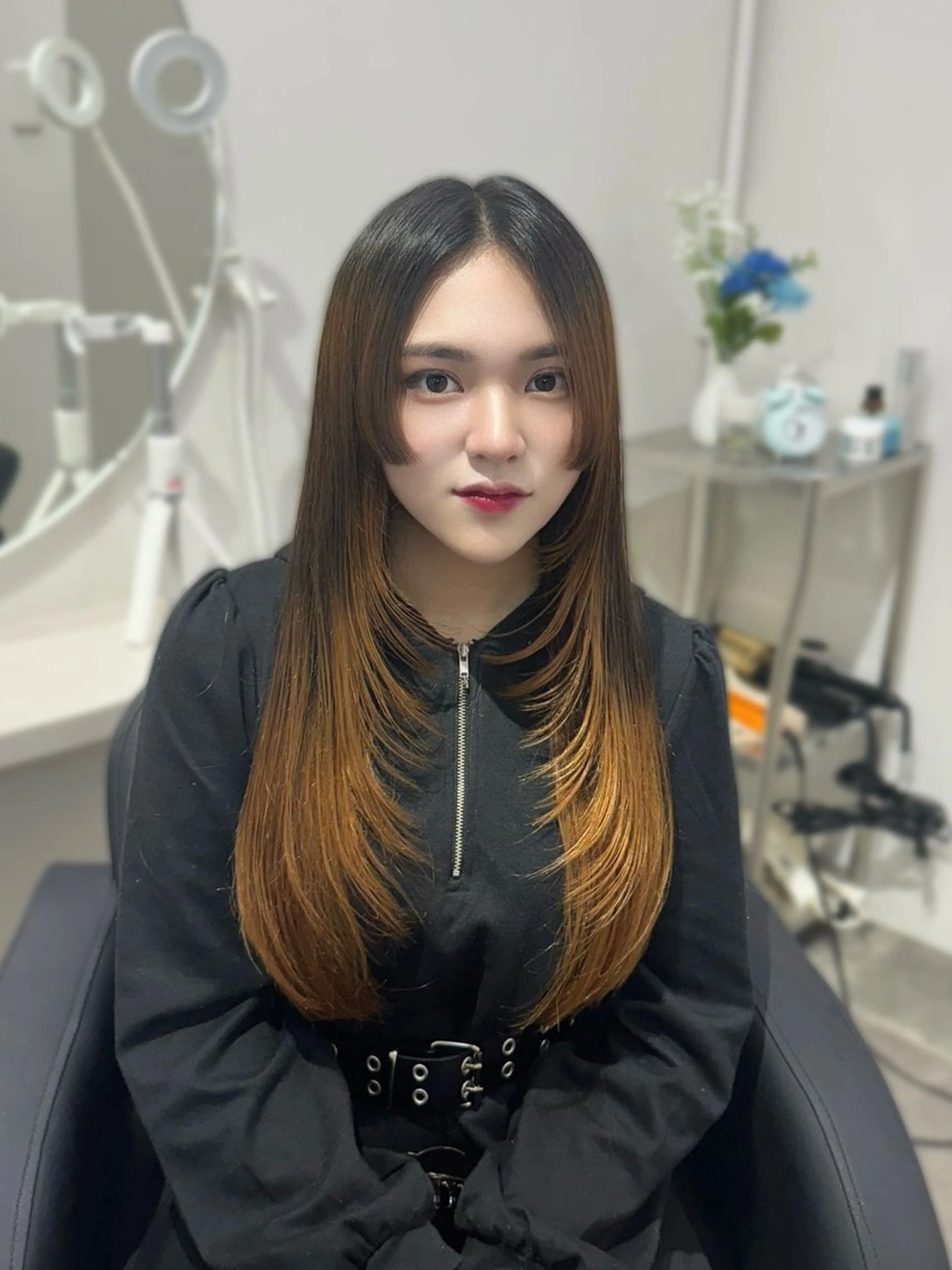 ロング カット トリートメント YUZU🎀顔まわり ×レイヤーカットのヘアスタイル