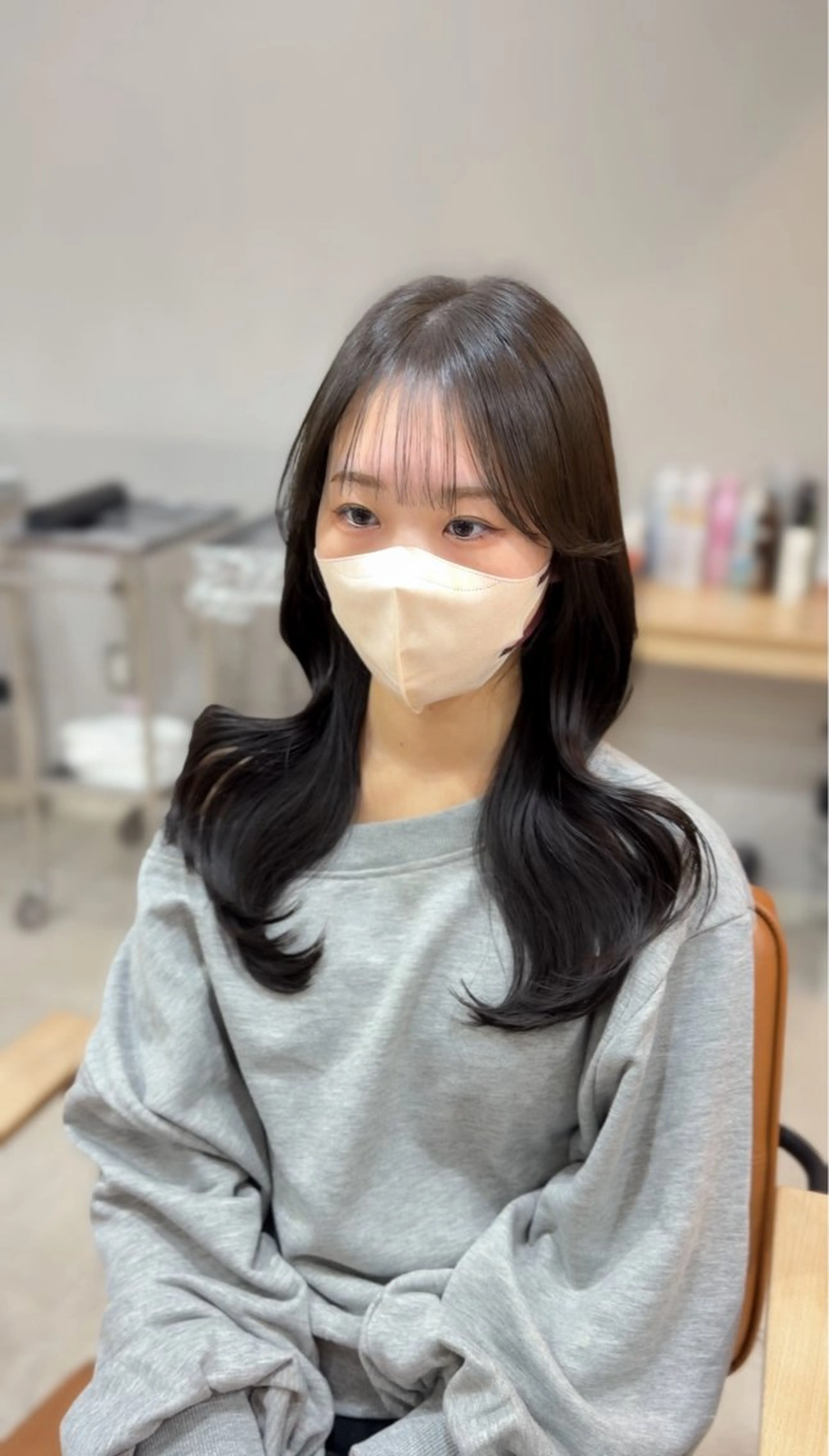 セミロング カラー カット ヘアカラー トリートメント honoka/レイヤ ー/艶感カラー/韓国のヘアスタイル