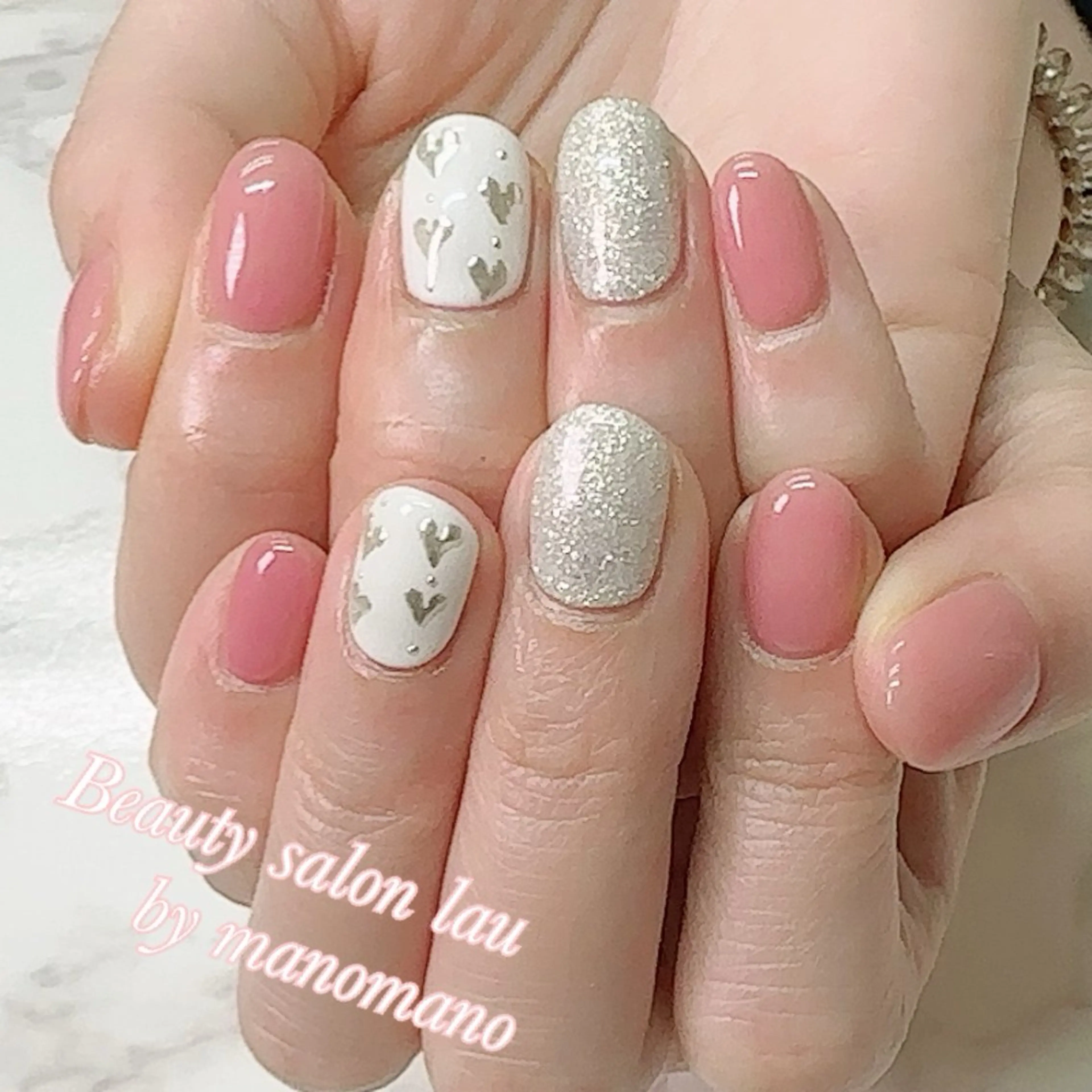 ネイル ハンドネイル ラウバイマノマノ なかざとのネイルデザイン