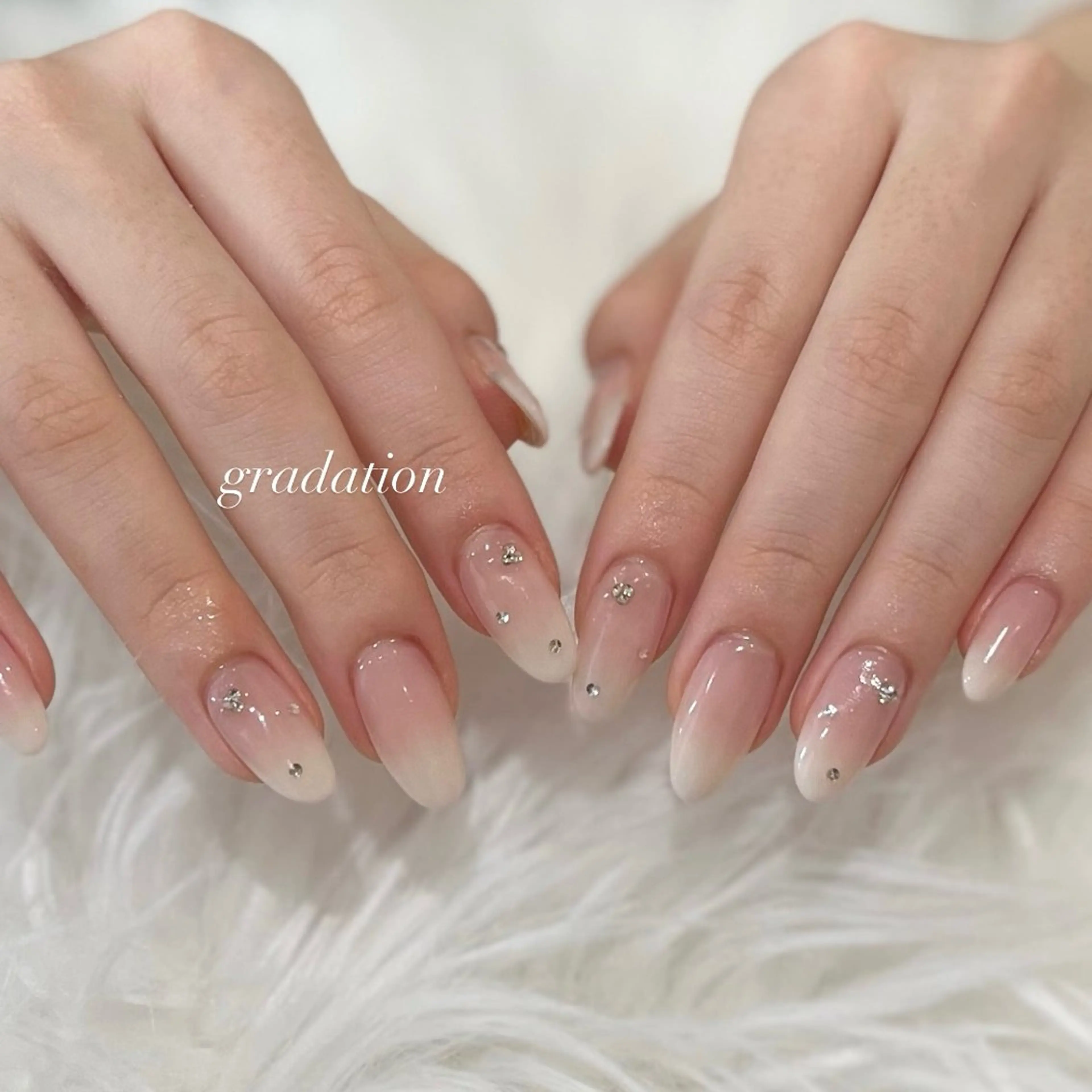 ネイル ハンドネイル Neolive 銀座 / mioのネイルデザイン