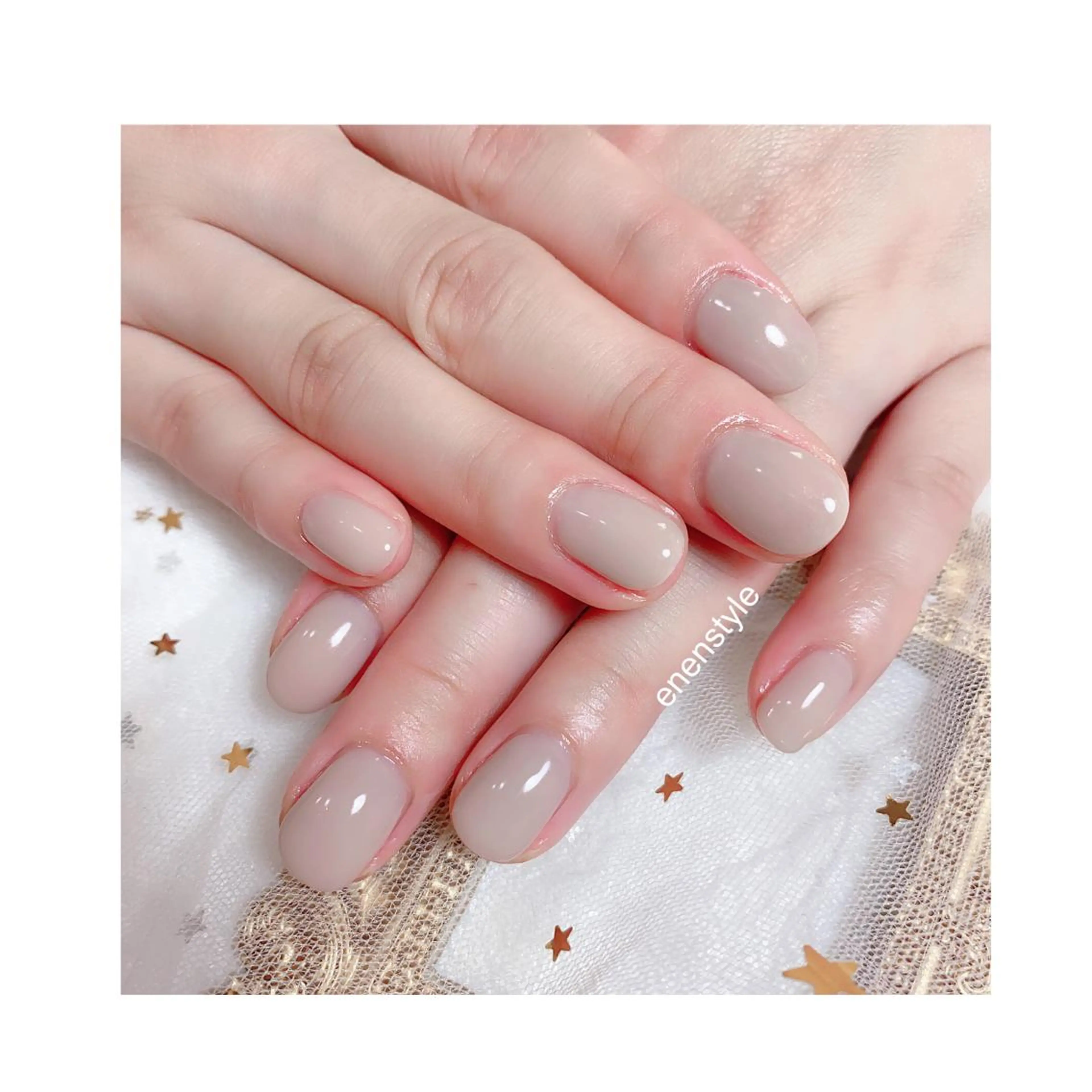 ショート ネイル ジェルネイル ニュアンスネイル オフィスネイル ワンカラーネイル パラジェル 👑enen style👑のネイルデザイン