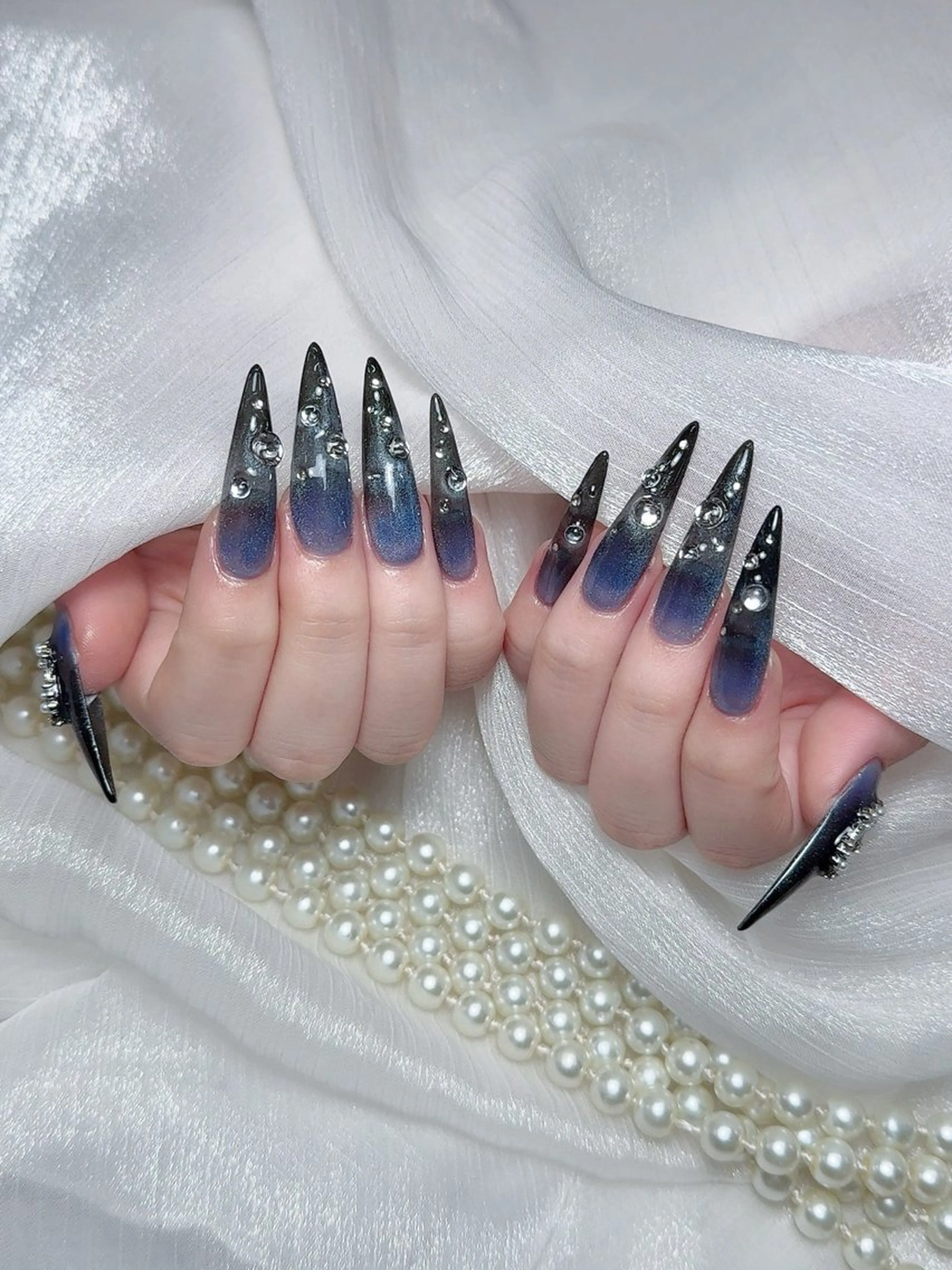 ネイル ハンドネイル ENsalon akiのネイルデザイン