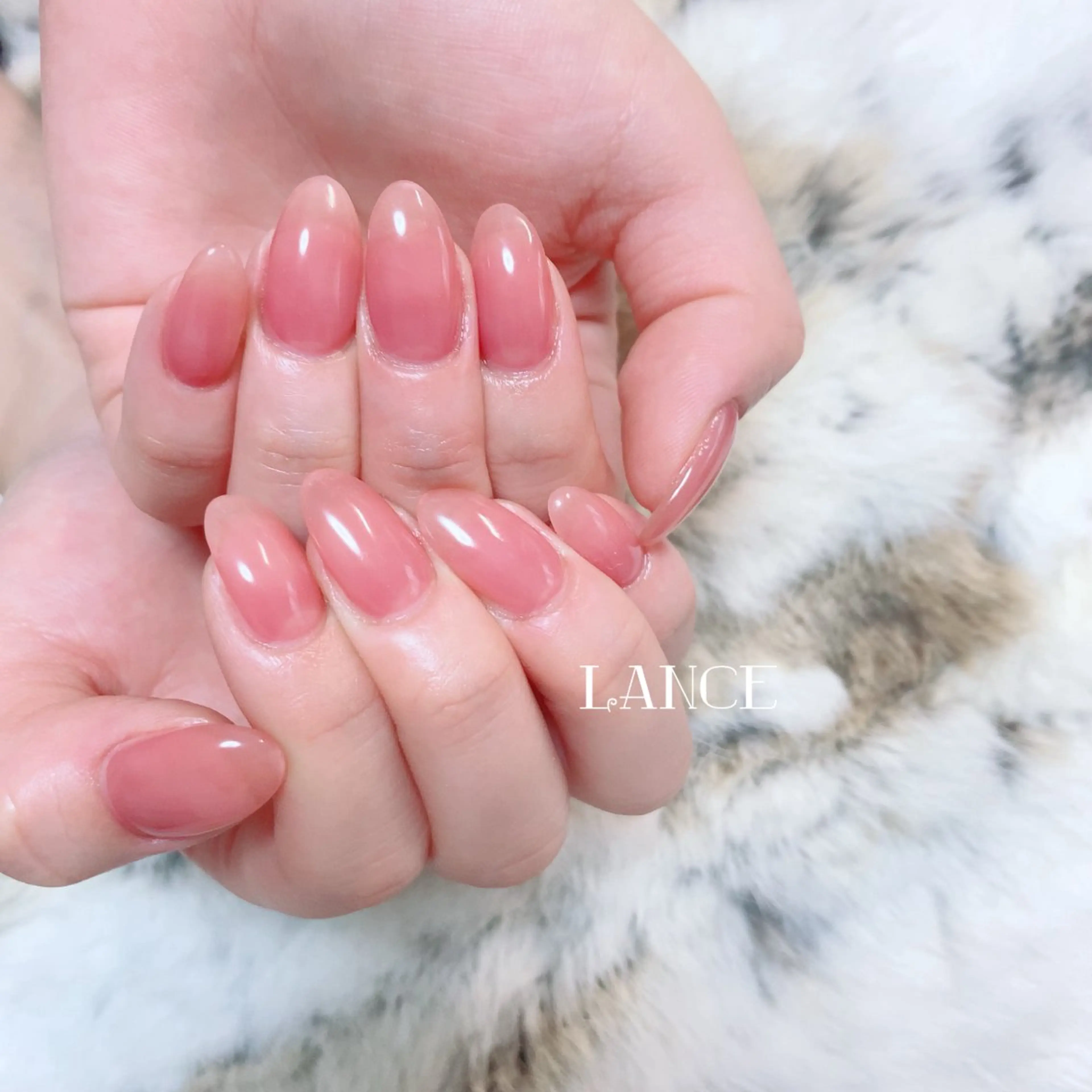 ネイル オーロラネイル フレンチネイル グラデーション キラキラネイル 韓国ネイル Lance nailのネイルデザイン