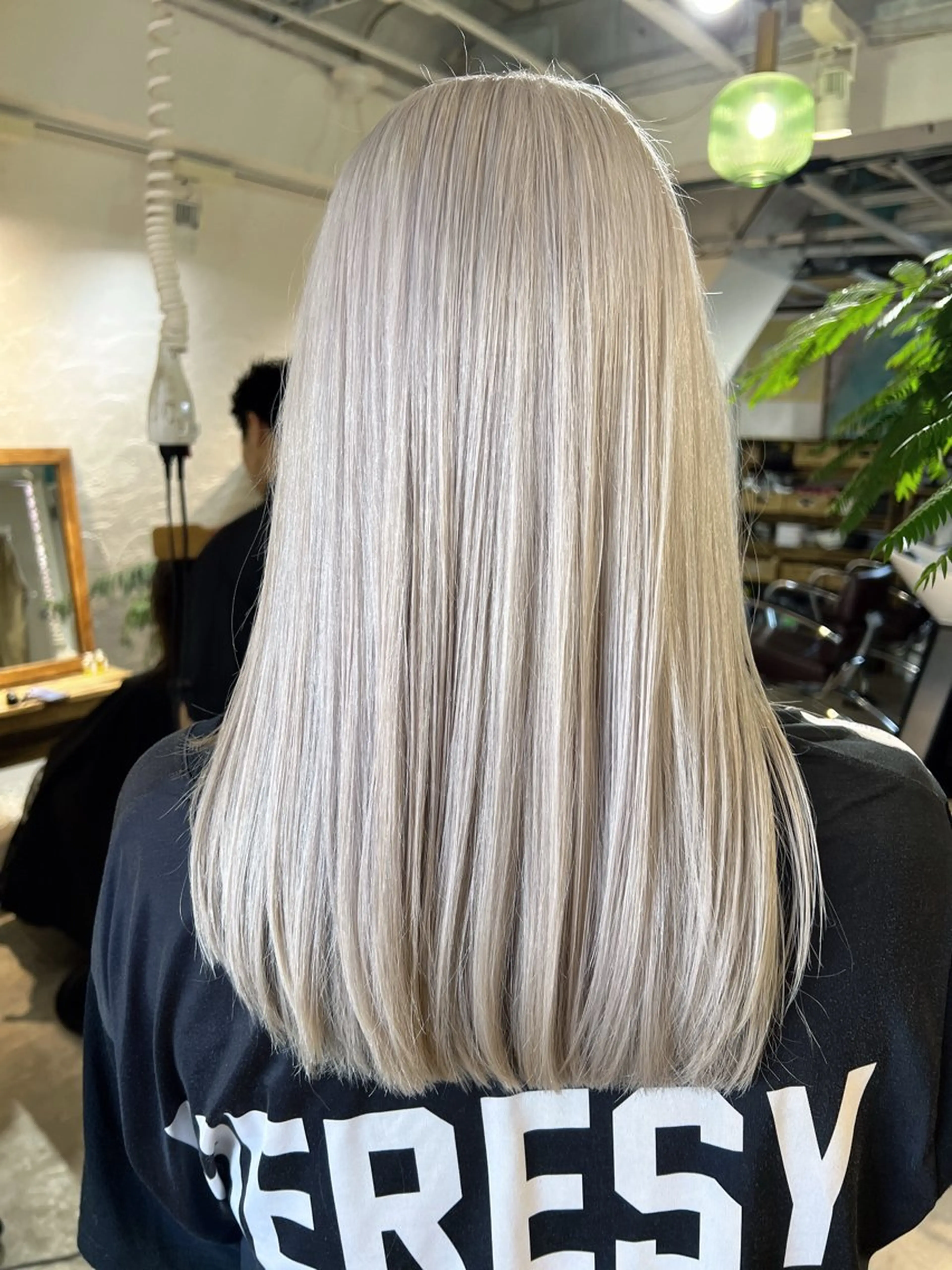 ミディアム カラー 髪質改善専門店 エイジングケアのヘアスタイル