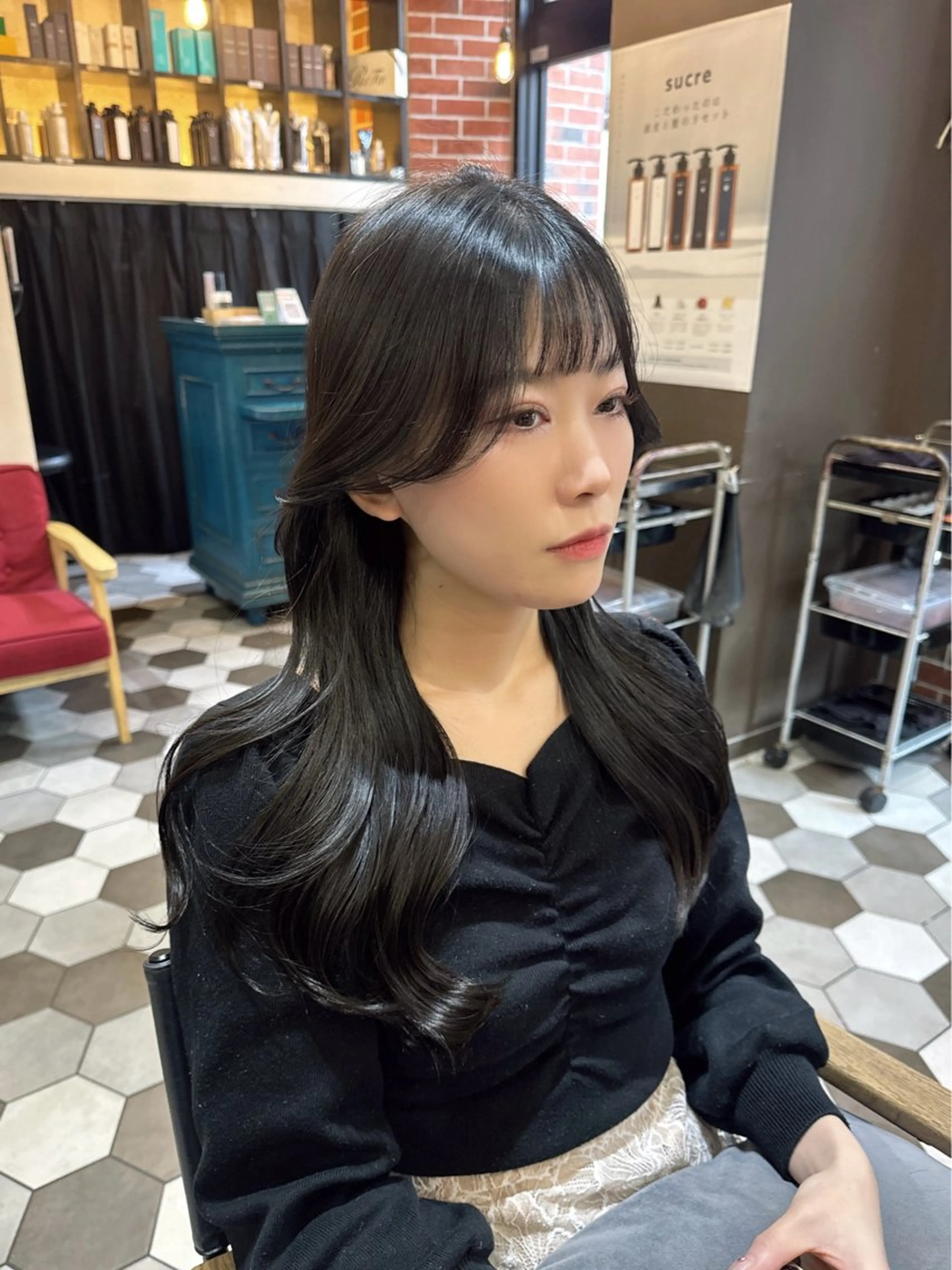 ロング カラー ヘアアレンジ くびれヘア 髪質改善 韓国風ヘア レイヤーカット 縮毛矯正 カット ヘアカラー トリートメント 酸性縮毛矯正🧴韓国 レイヤー/髪質改善のヘアスタイル