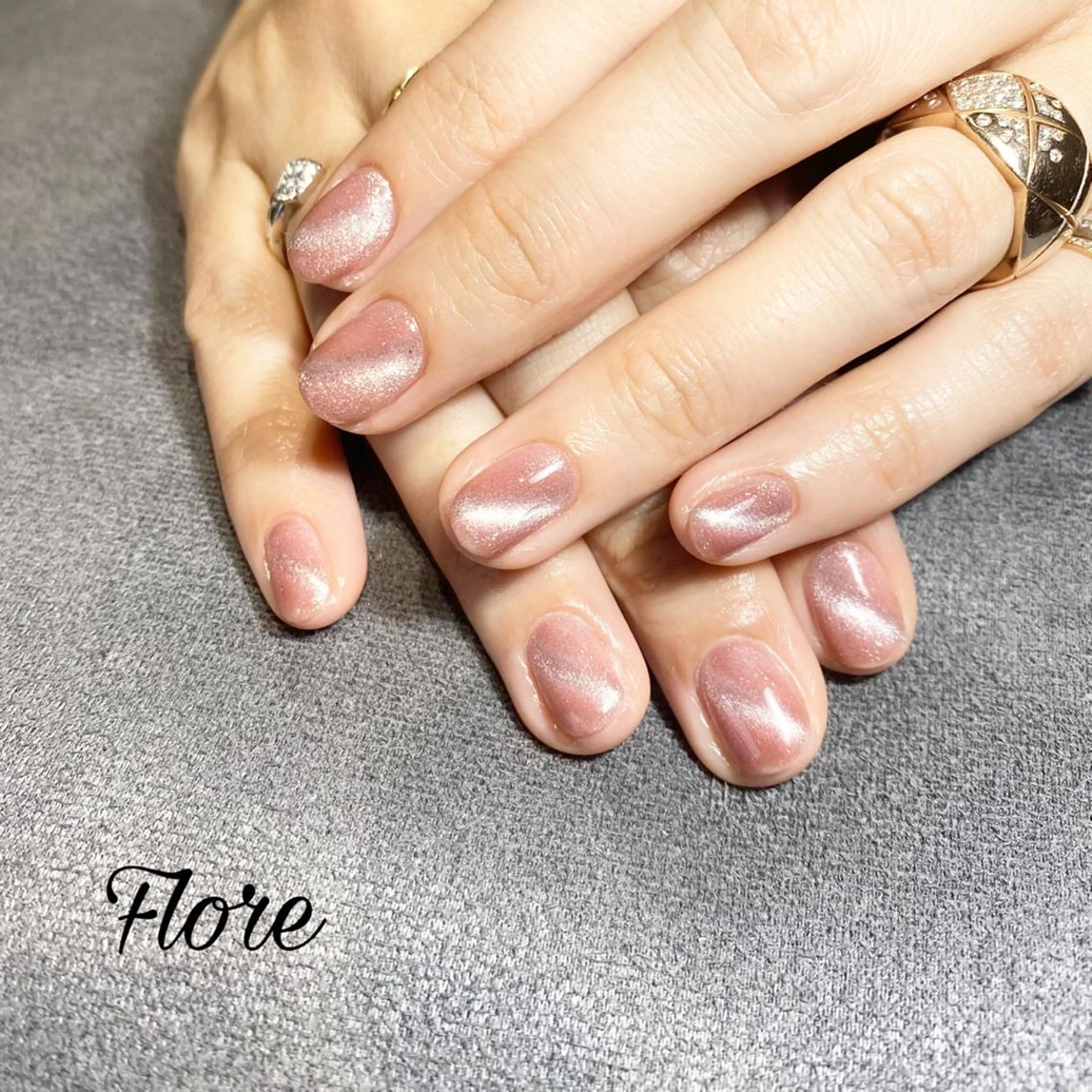 ネイル Flore (フロール)の眉毛・アイブロウイメージ