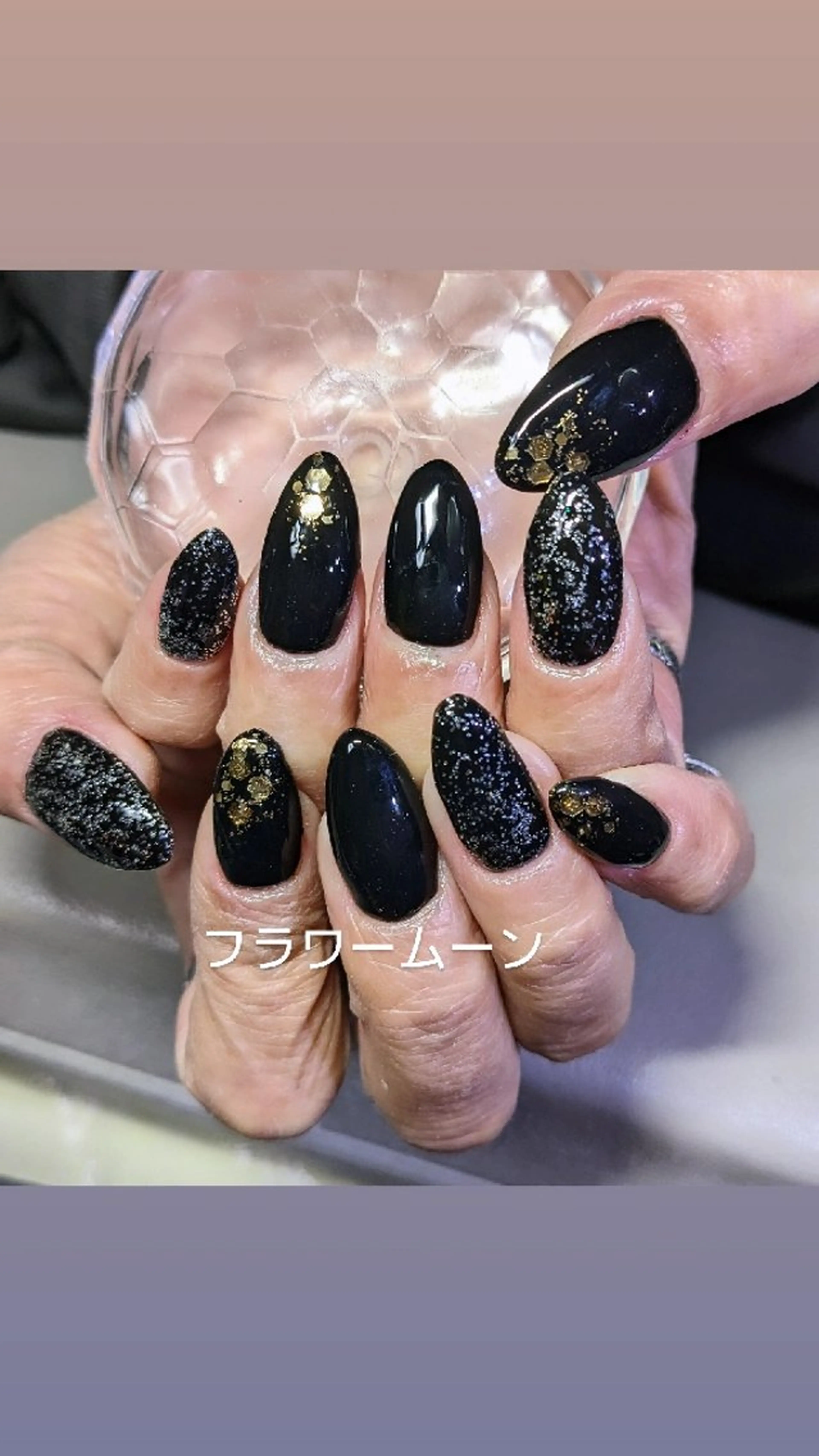 ネイル シンプルネイル ハンドネイル ハンドケア フラワー ムーンのネイルデザイン