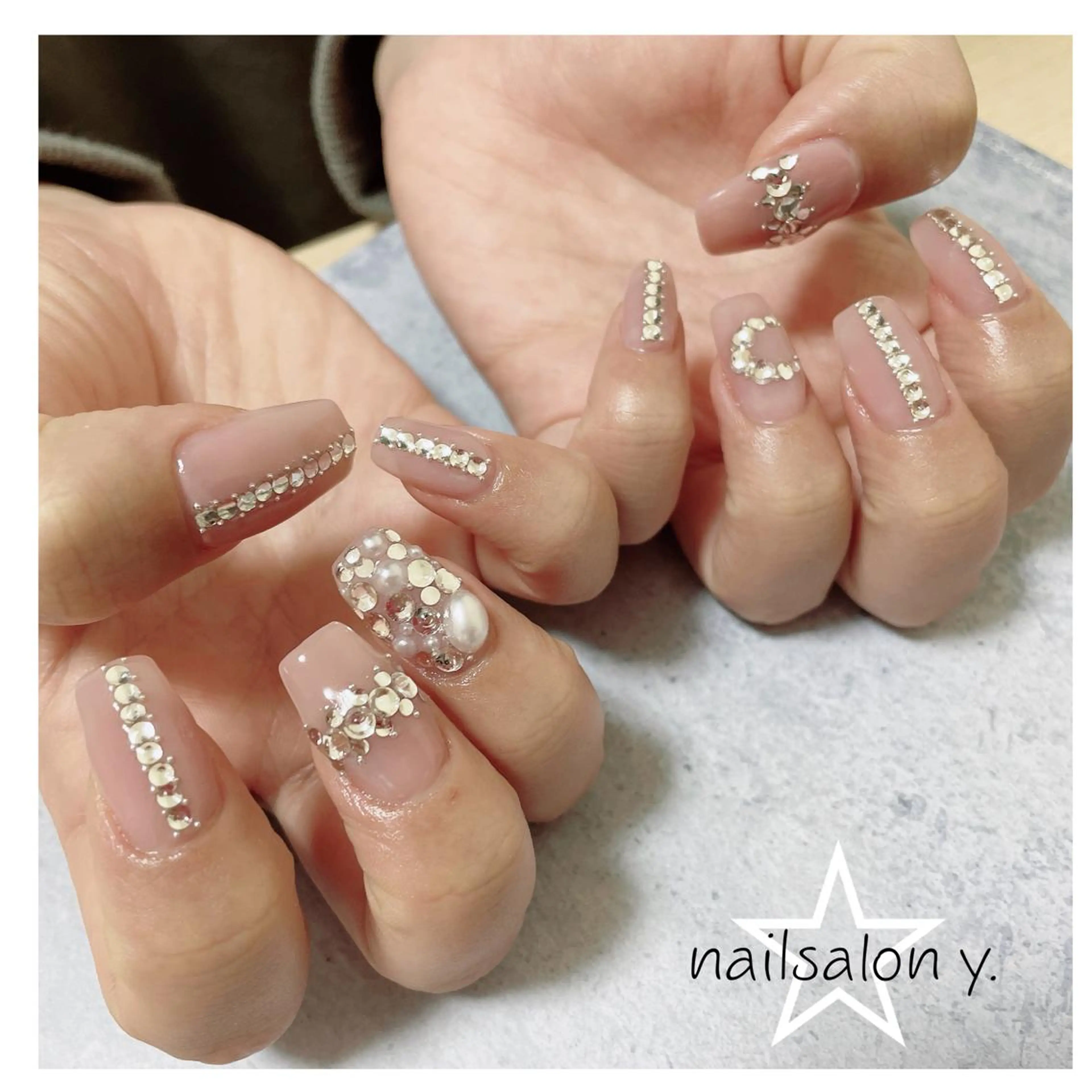 ネイル nailsalon y.のネイルデザイン