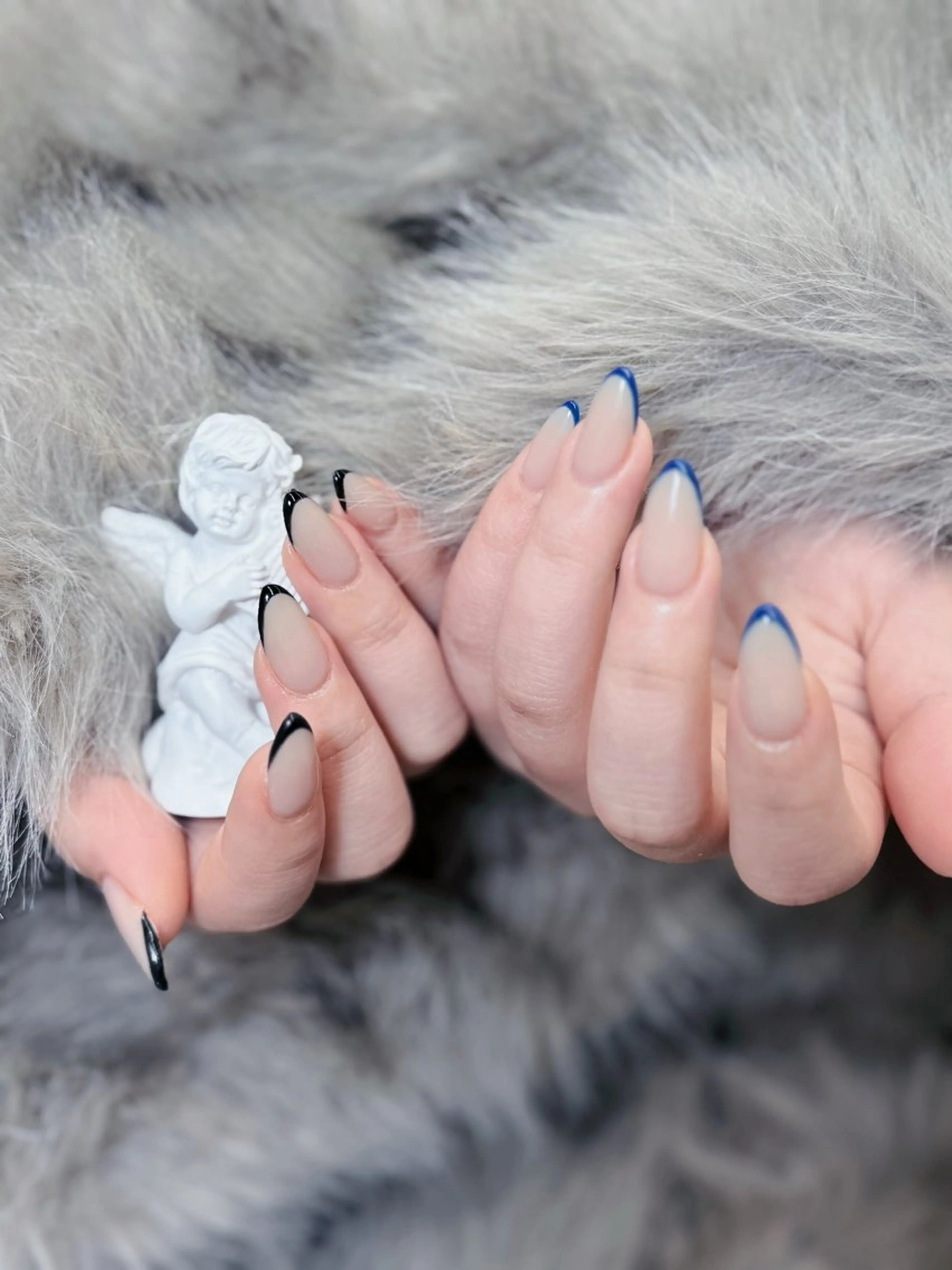 ネイル ハンドネイル グロー ネイルのネイルデザイン