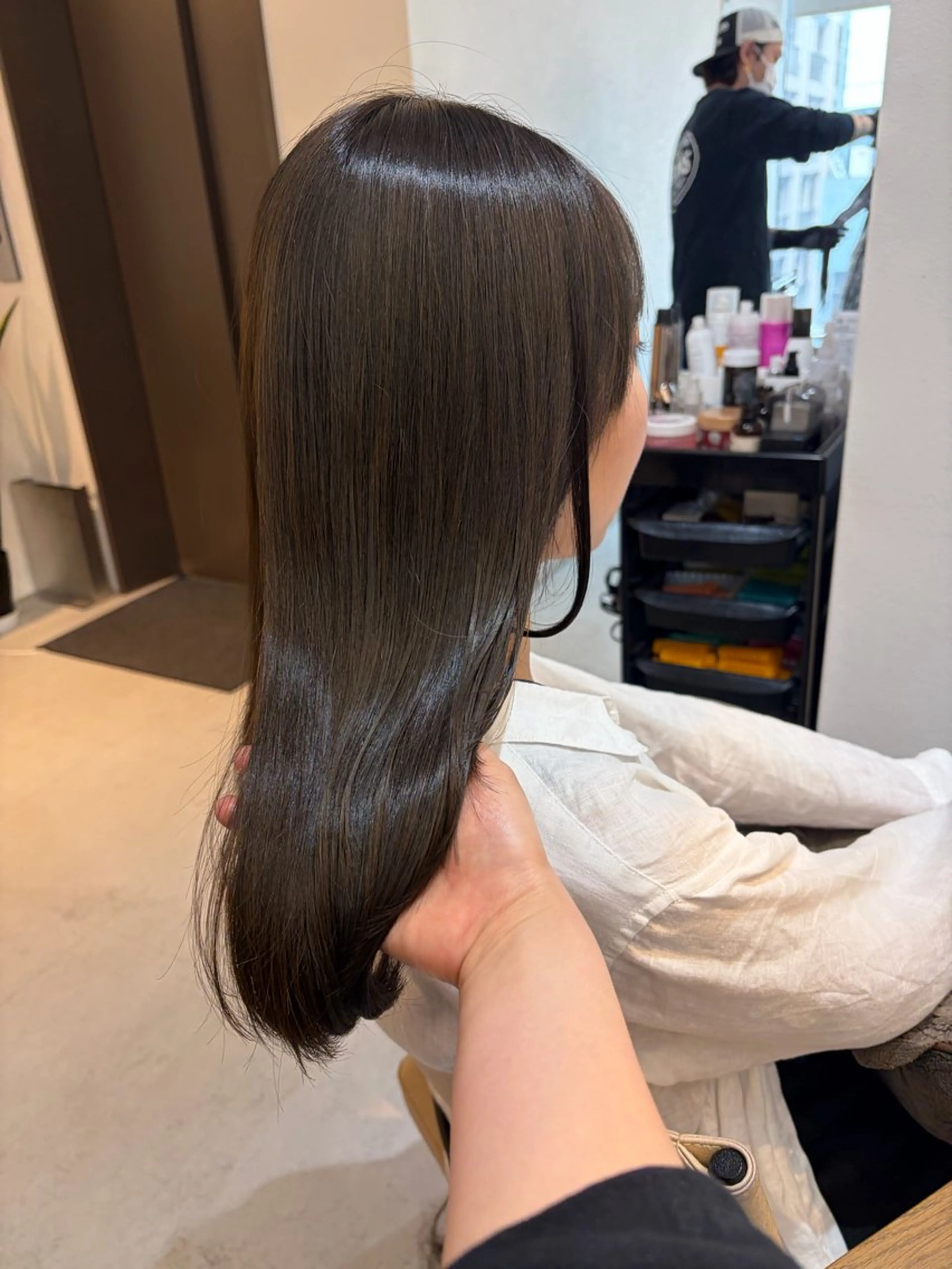 ミディアム カット ヘアカラー トリートメント ✨色持ちの良い艶 カラー✨蟹江真世のヘアスタイル